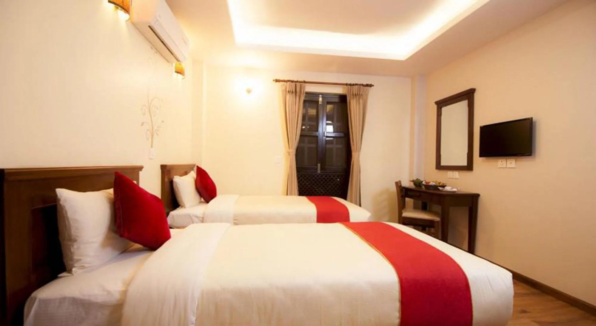 Bedroom, Bed in Hotel Utsab Himalaya