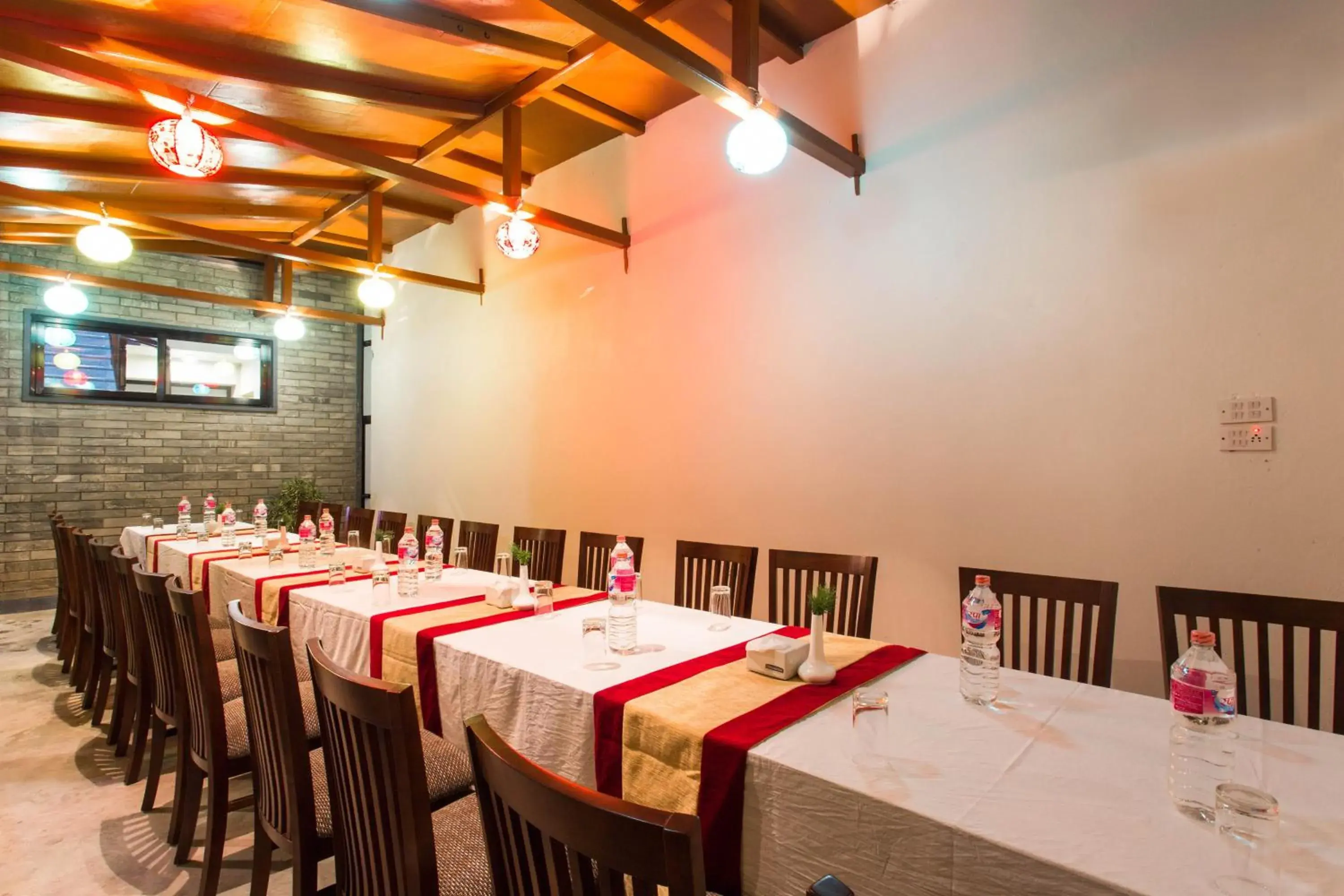 Restaurant/places to eat in Hotel Utsab Himalaya Restaurant/places to eat in Hotel Utsab Himalaya