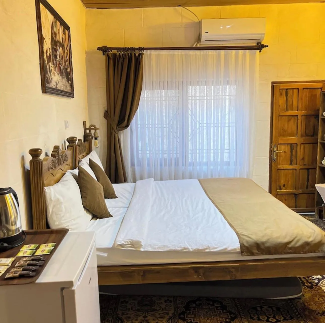 Bed in Kasr-ı Han Konağı Otel