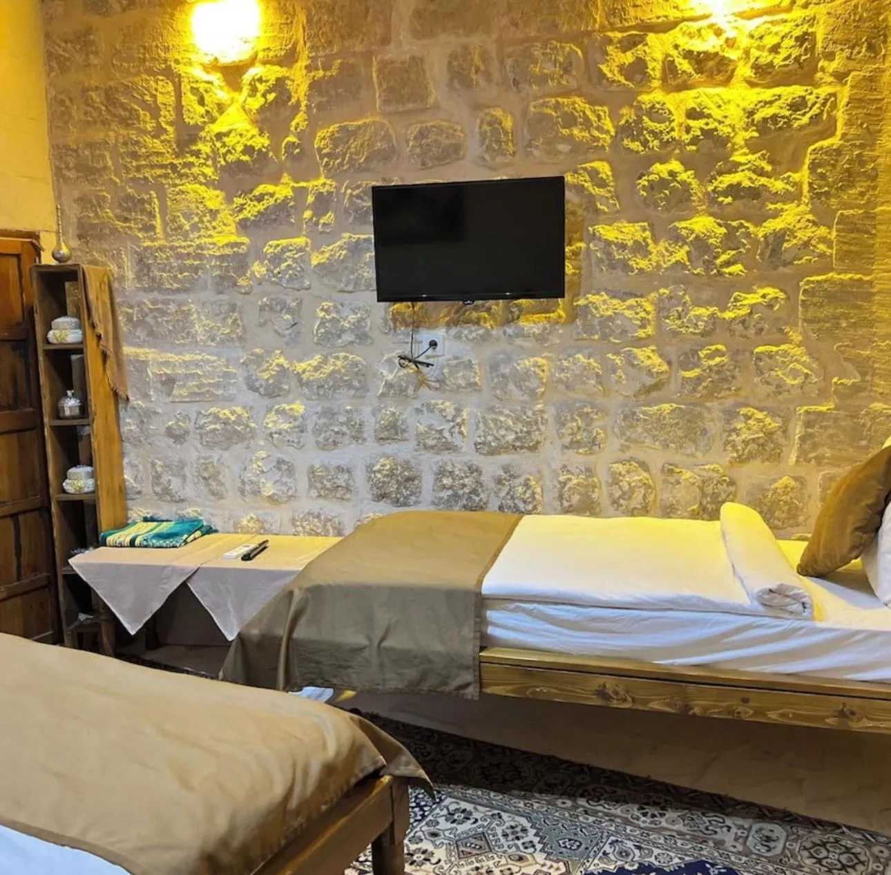 Bed in Kasr-ı Han Konağı Otel