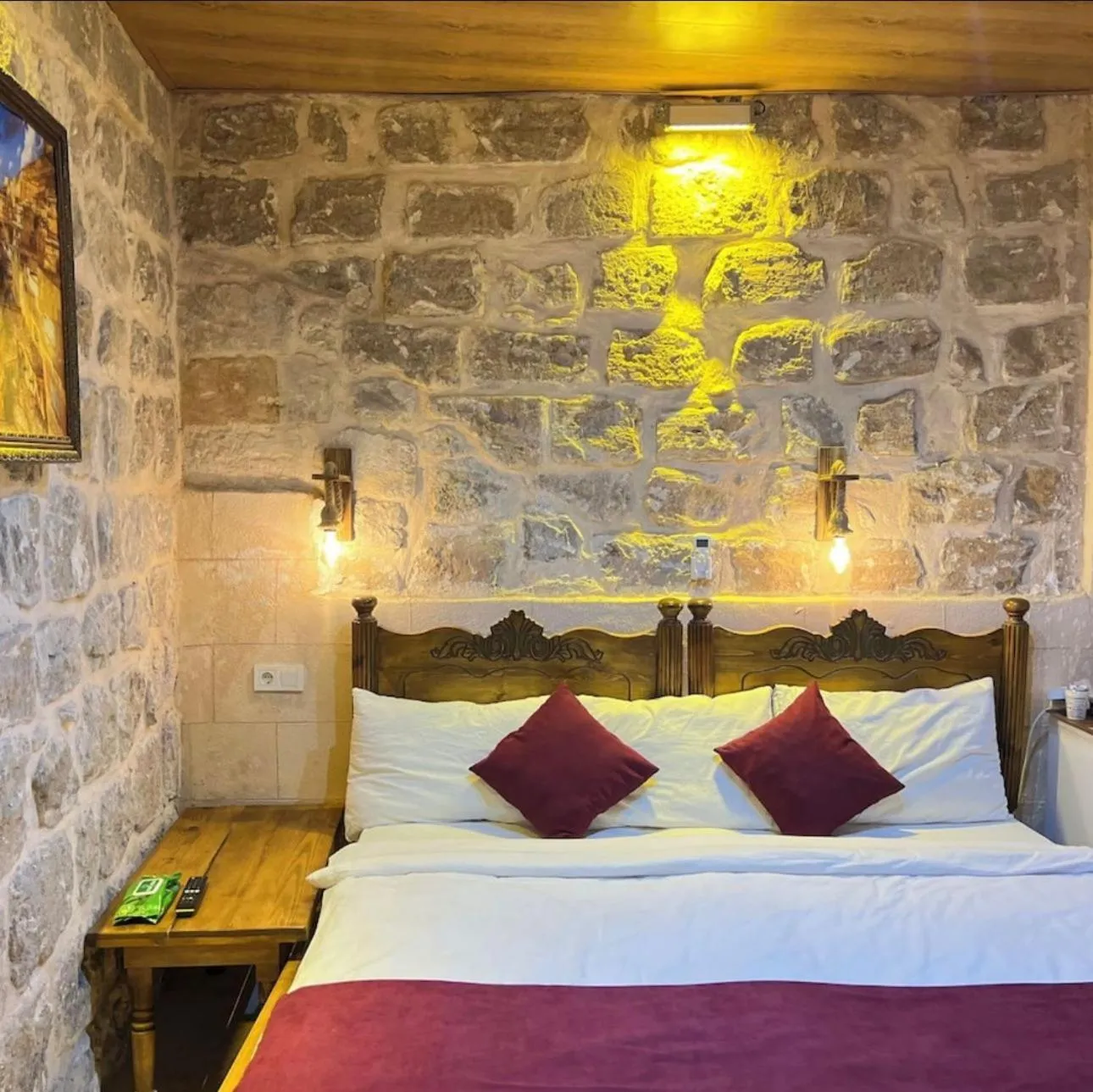 Bed in Kasr-ı Han Konağı Otel