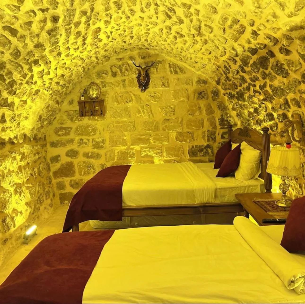 Bed in Kasr-ı Han Konağı Otel
