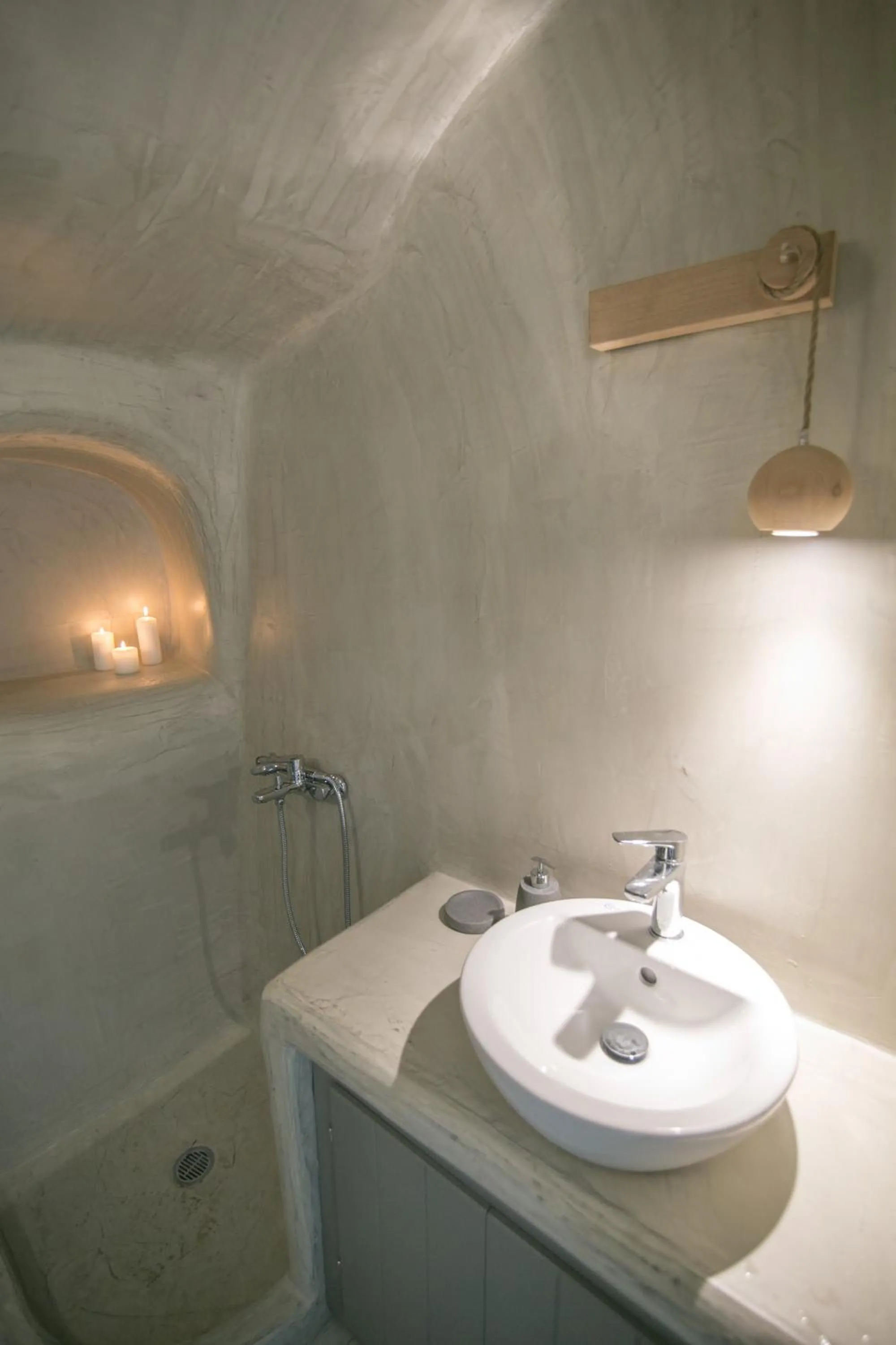 Bathroom in Santorini Villas