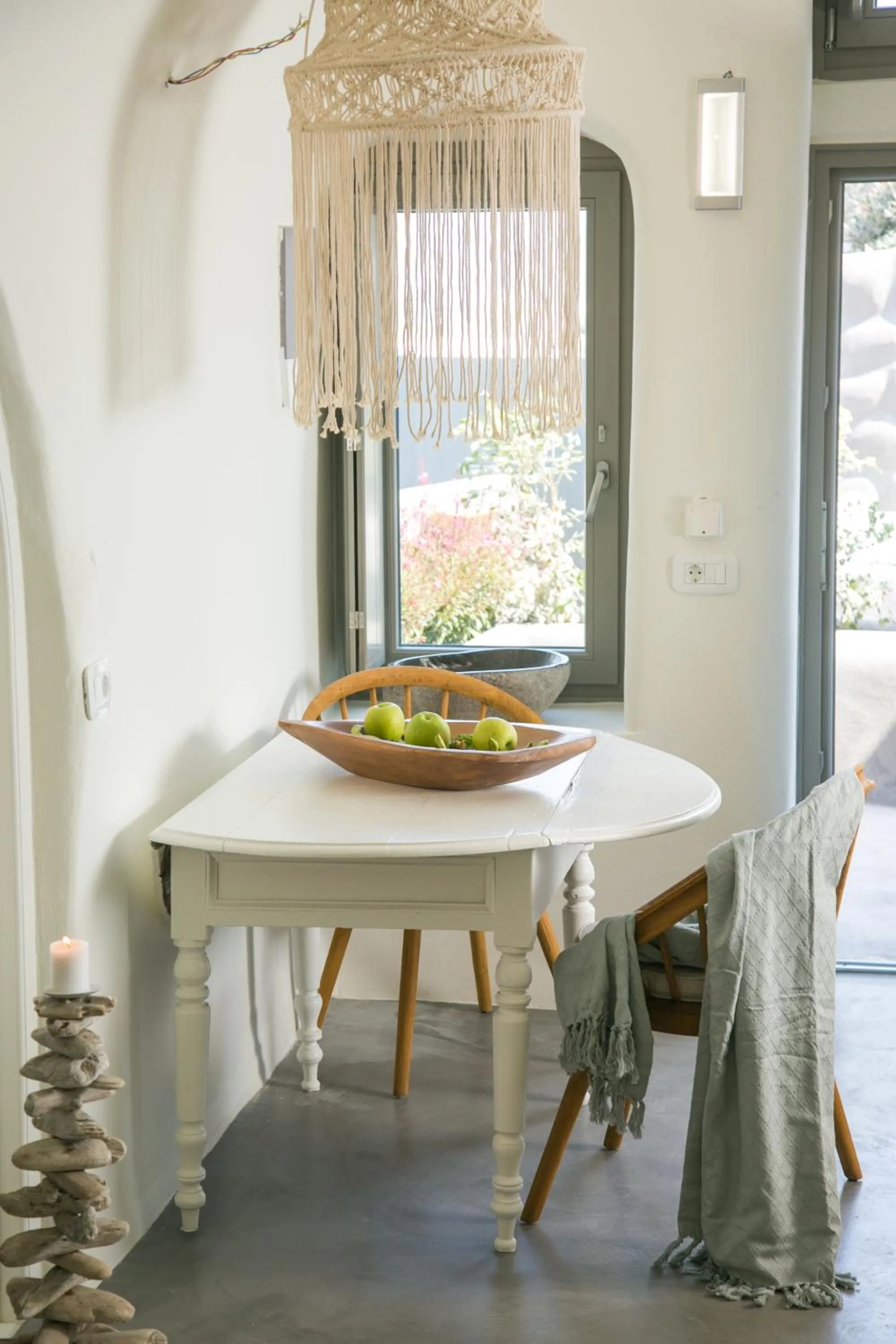Dining area in Santorini Villas