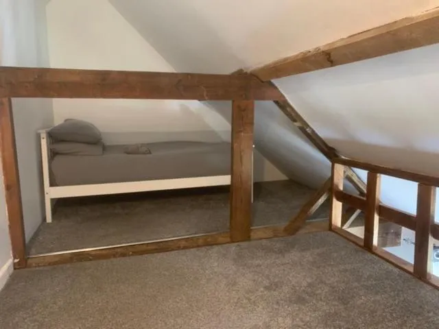 Bed in Hursley Rooms - The Dolphin