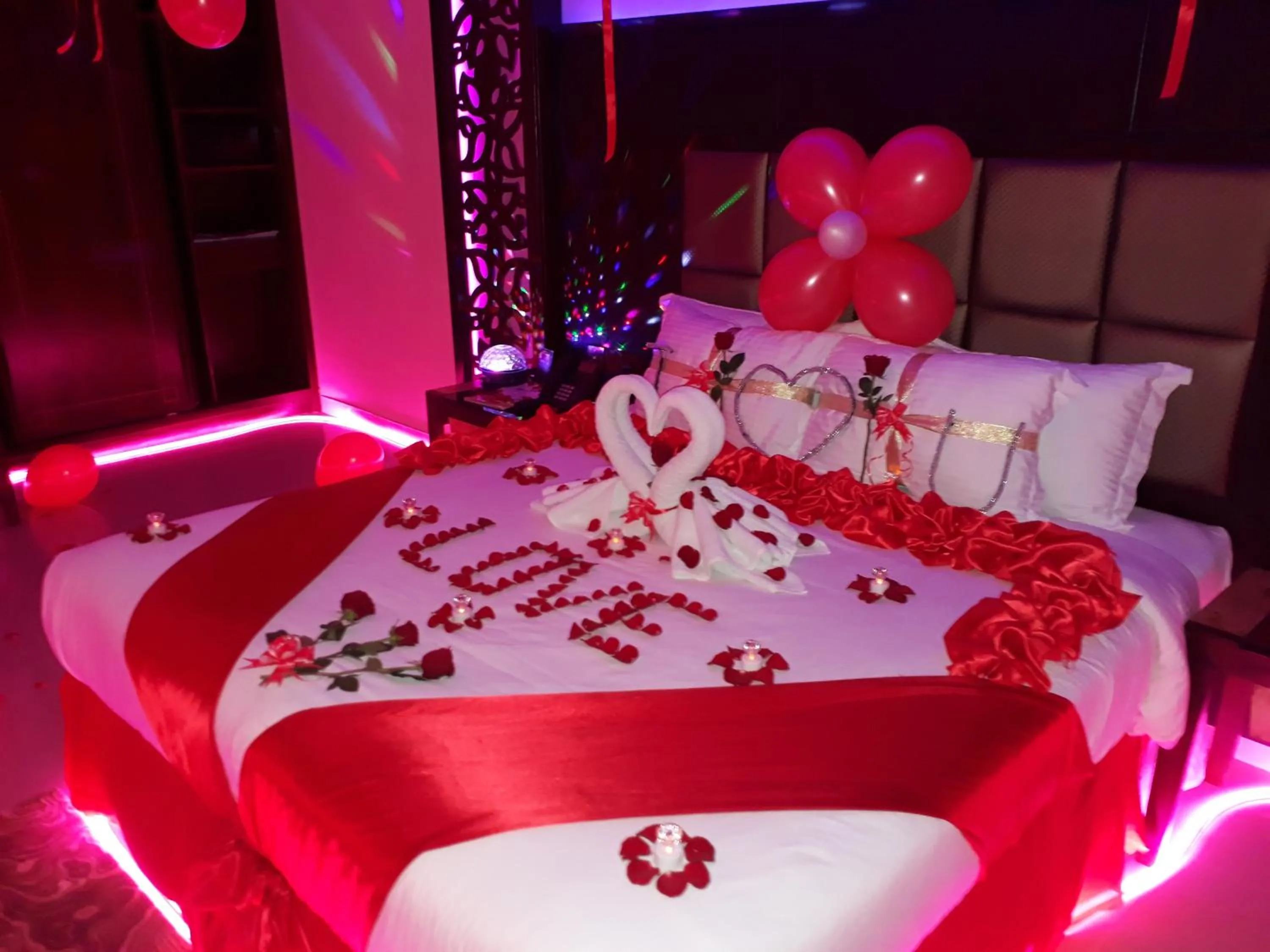 Bed in Park Jizan Hotel