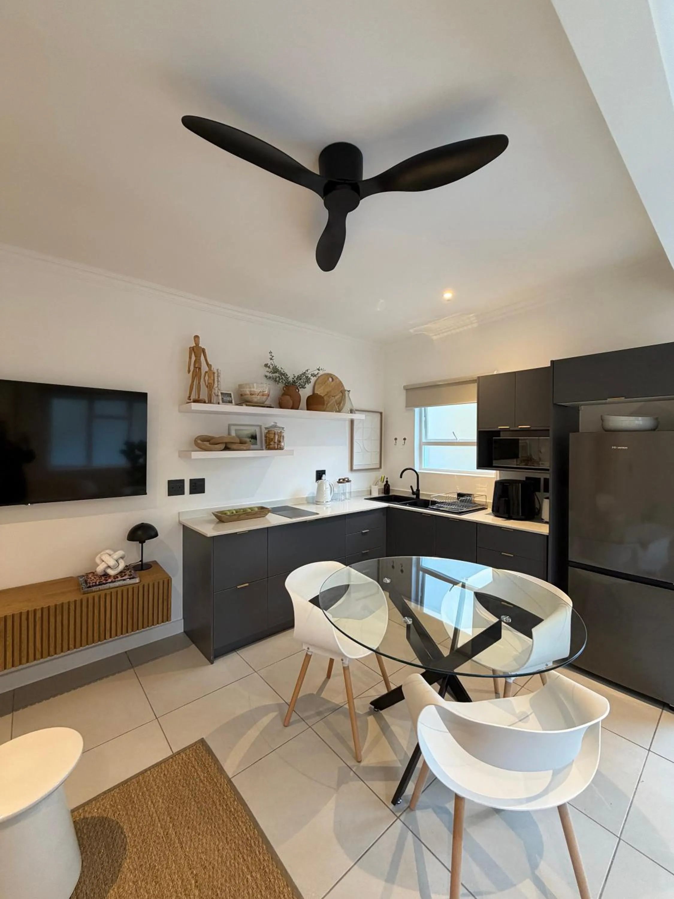 Kitchen or kitchenette in Elsewhere