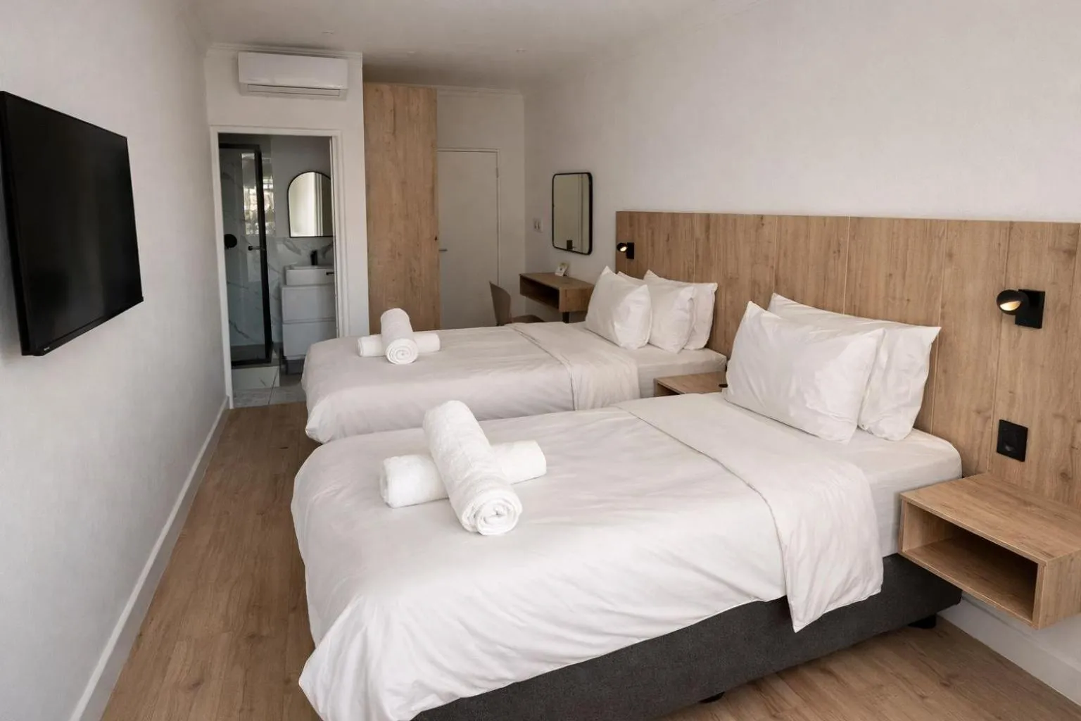 Bed in Elsewhere