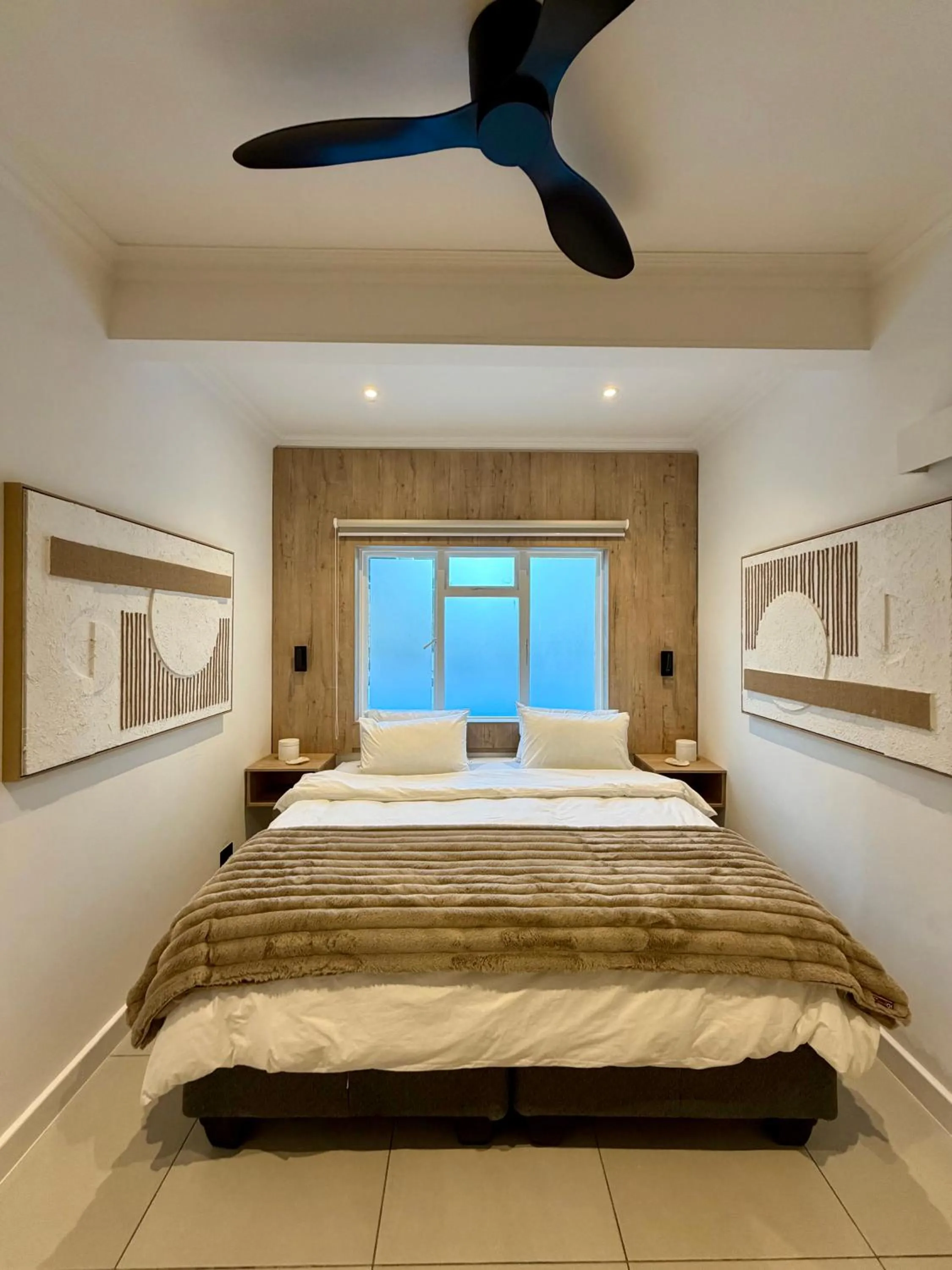 Bed in Elsewhere