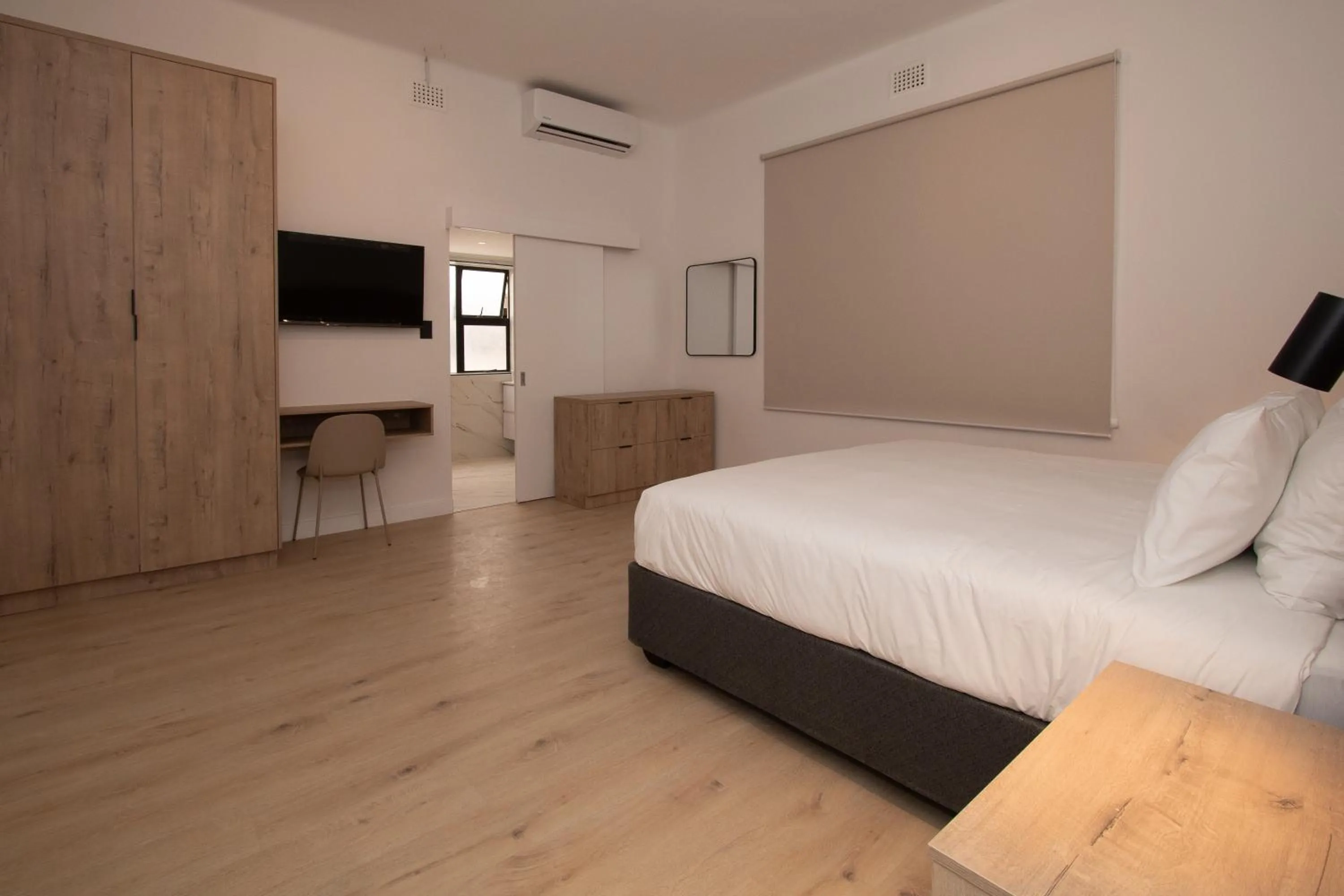 Bed in Elsewhere