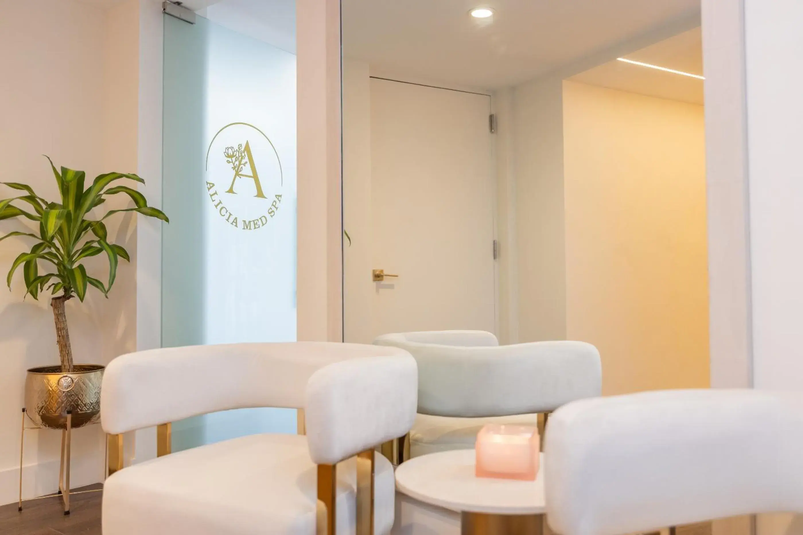 Spa and wellness centre/facilities in The Grayson Hotel Miami Downtown Spa and wellness centre/facilities in The Grayson Hotel Miami Downtown