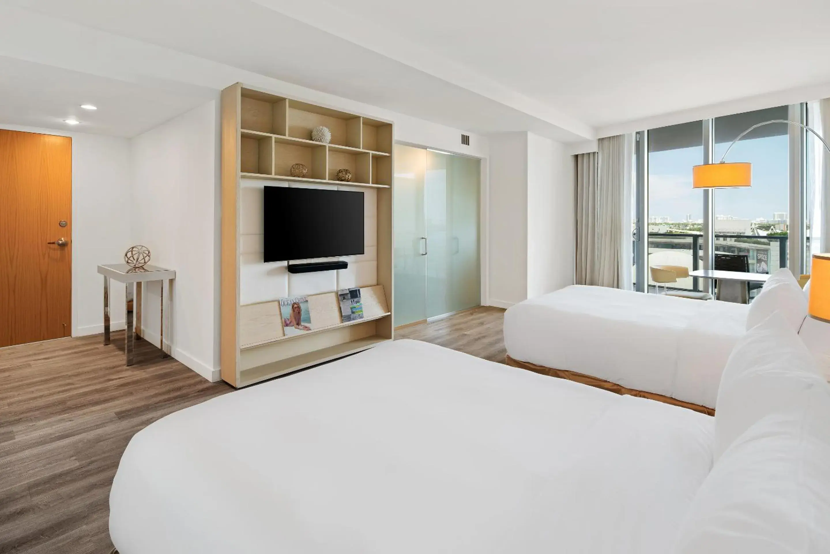 Bed in The Grayson Hotel Miami Downtown Bed in The Grayson Hotel Miami Downtown