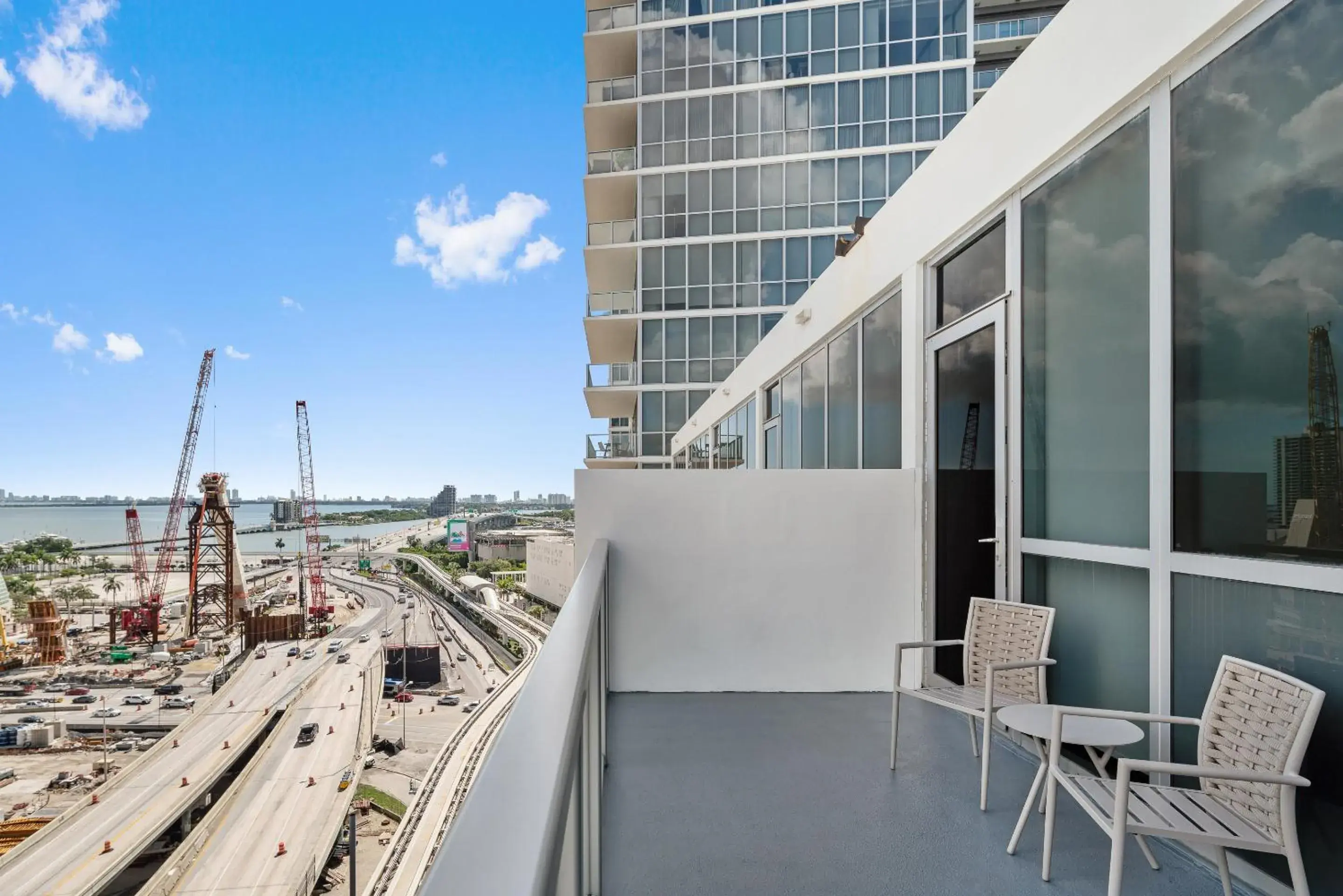 City view in The Grayson Hotel Miami Downtown City view in The Grayson Hotel Miami Downtown
