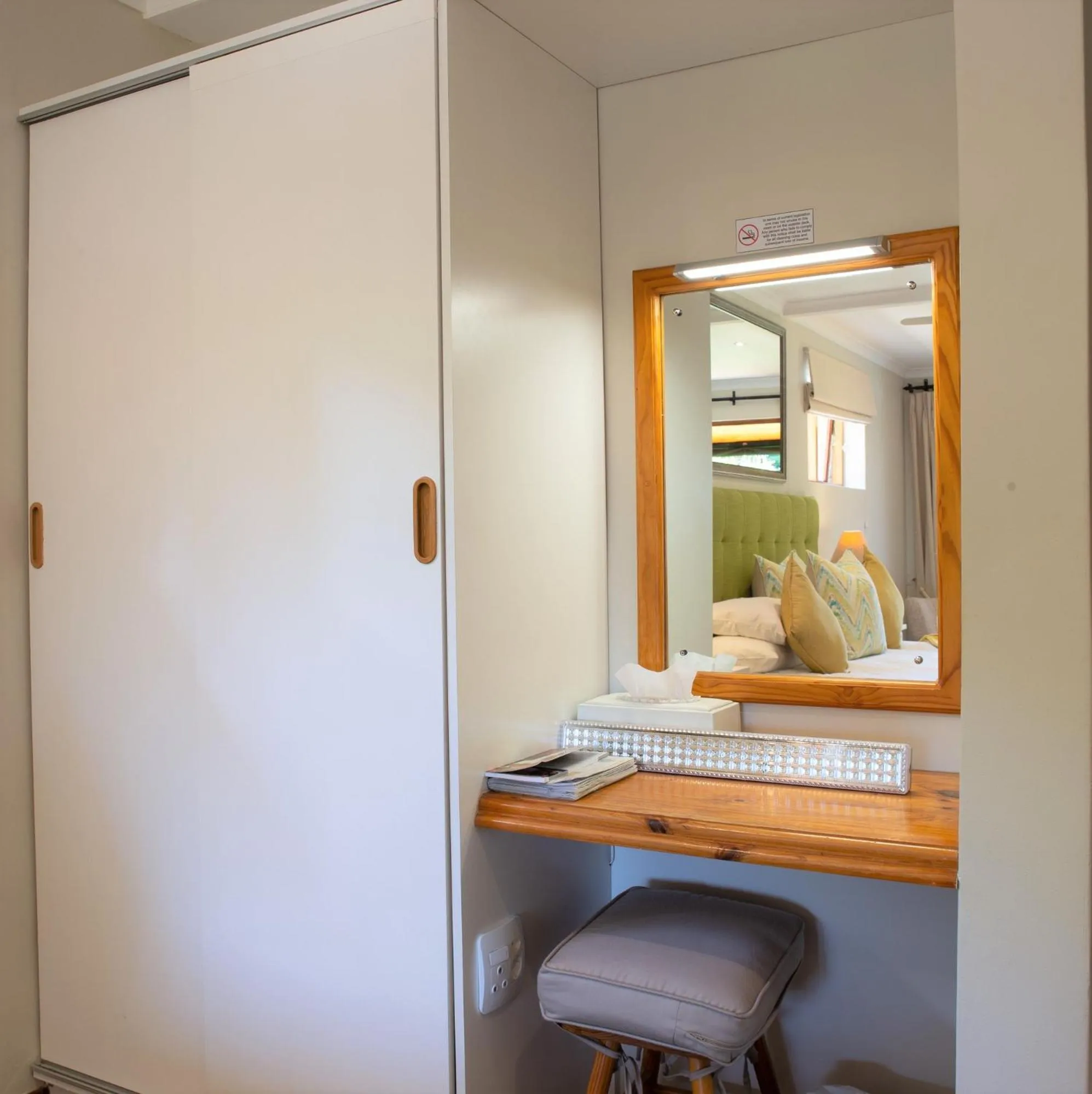 Bed in Pumula Lodge 4 Star Guesthouse Knysna