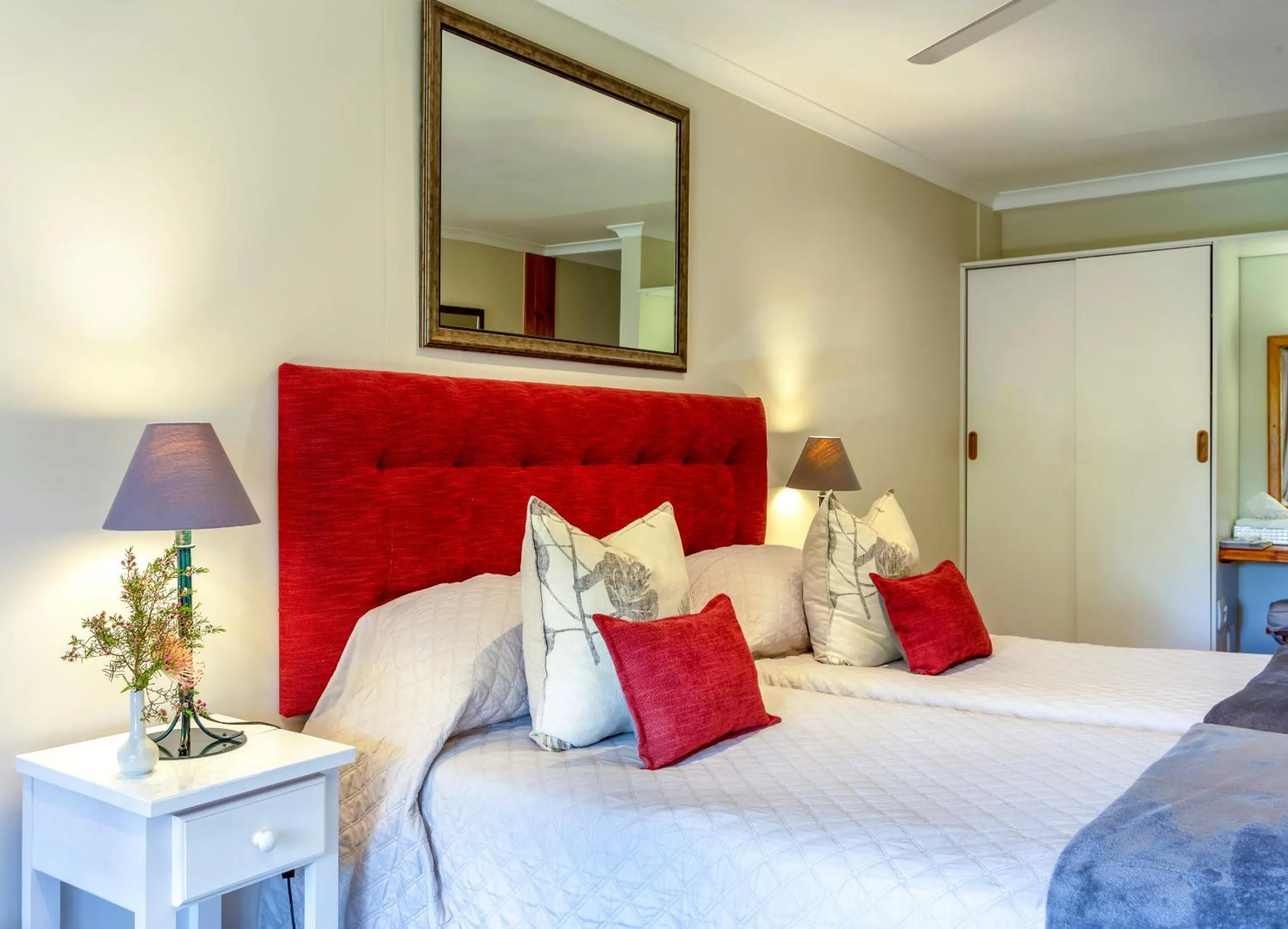 Bed in Pumula Lodge 4 Star Guesthouse Knysna