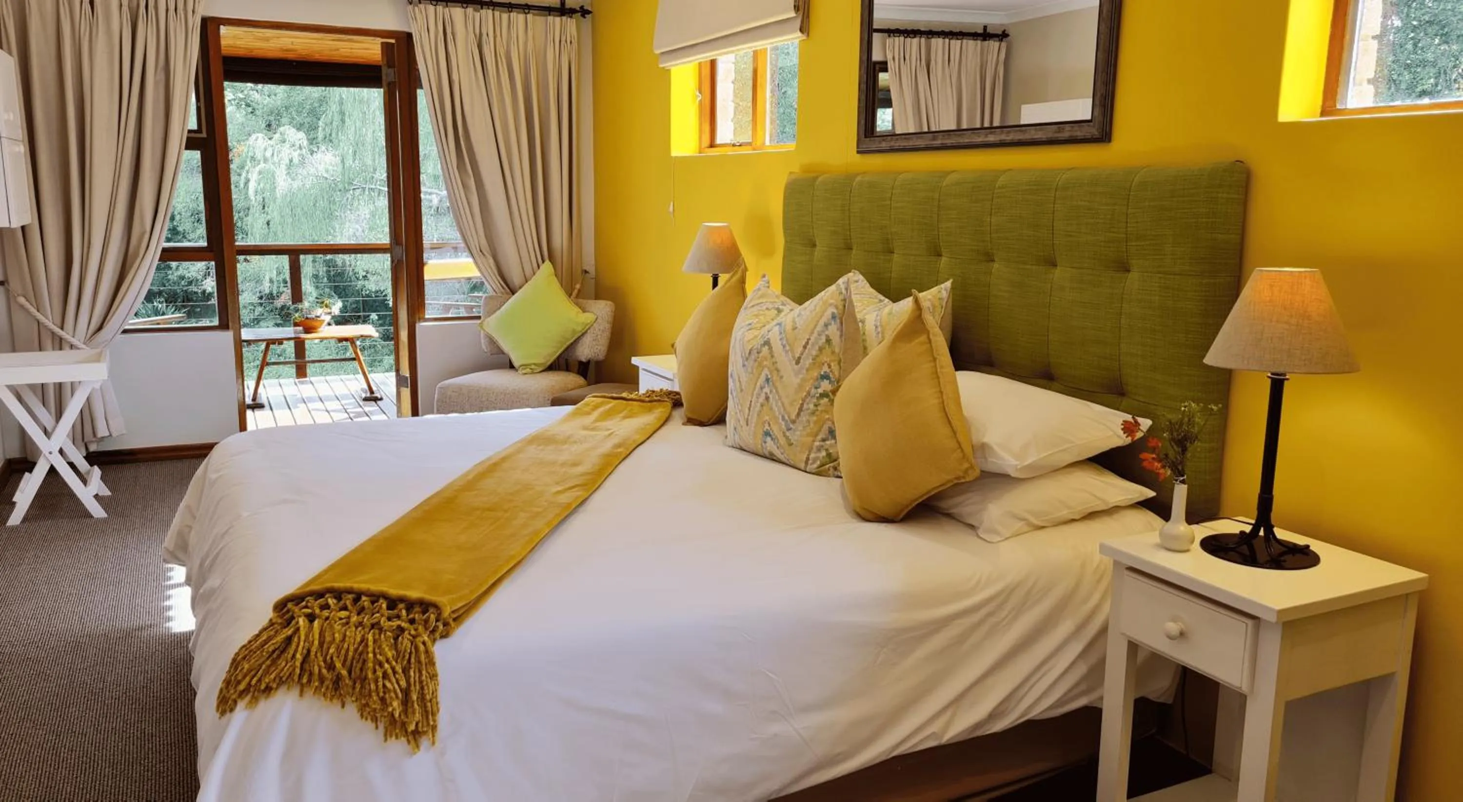 Bed in Pumula Lodge 4 Star Guesthouse Knysna