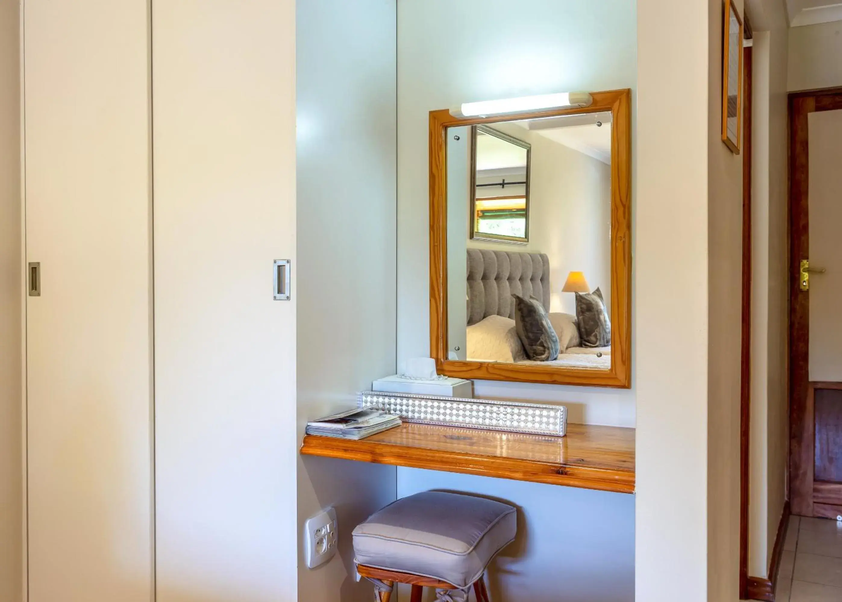 Bed in Pumula Lodge 4 Star Guesthouse Knysna Bed in Pumula Lodge 4 Star Guesthouse Knysna