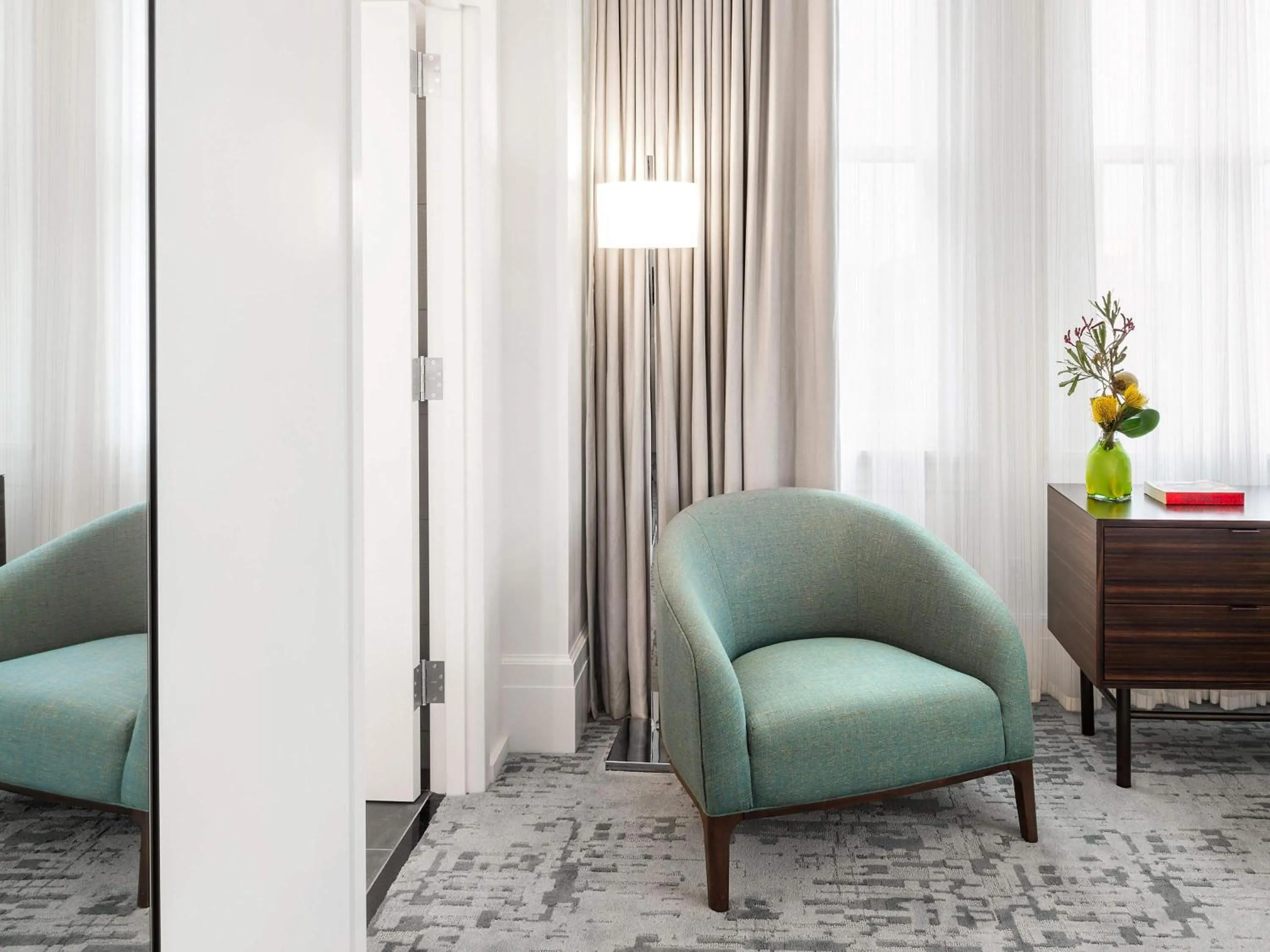 Photo of the whole room in 21c Museum Hotel Lexington