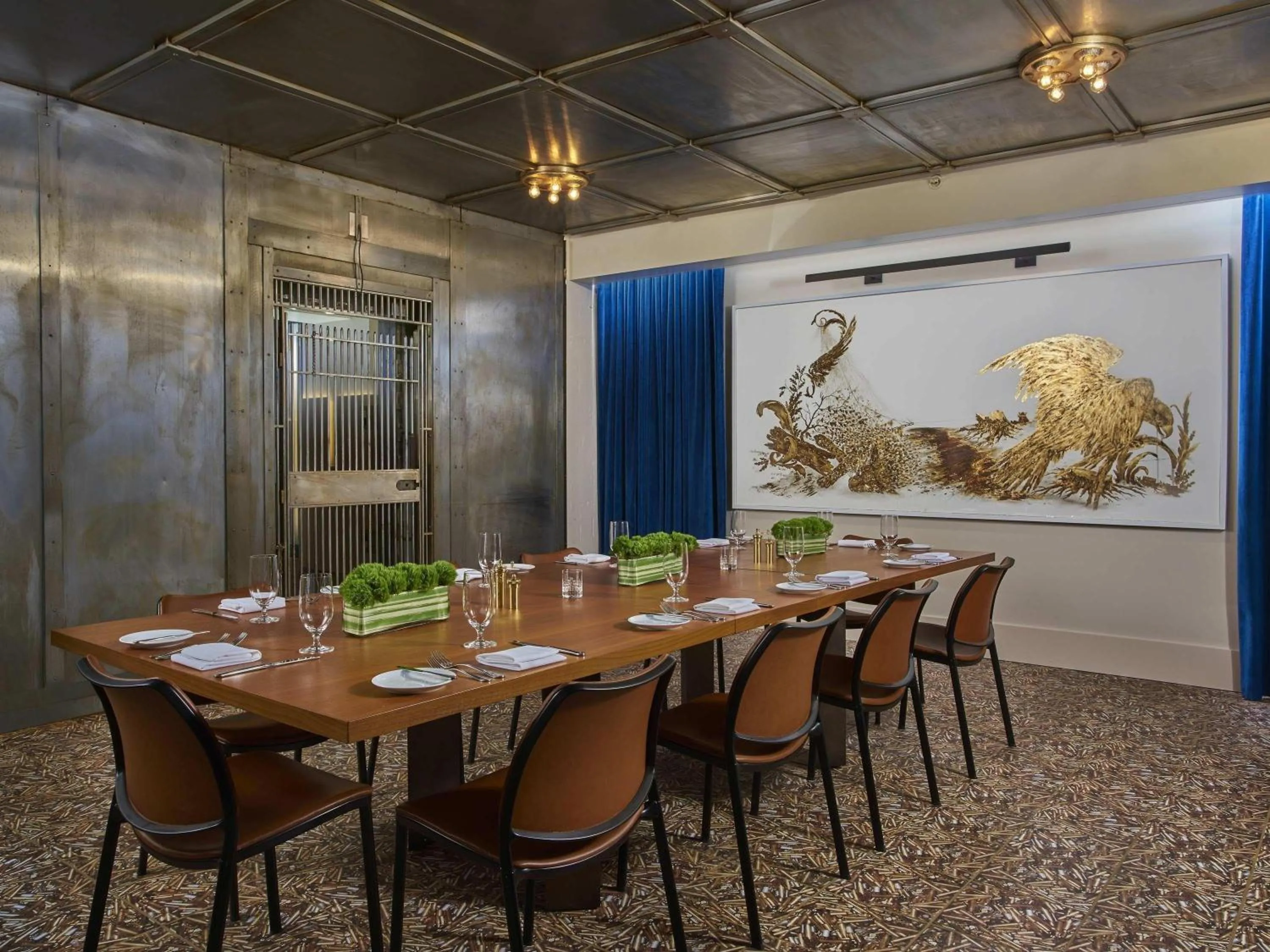 Meeting/conference room in 21c Museum Hotel Lexington