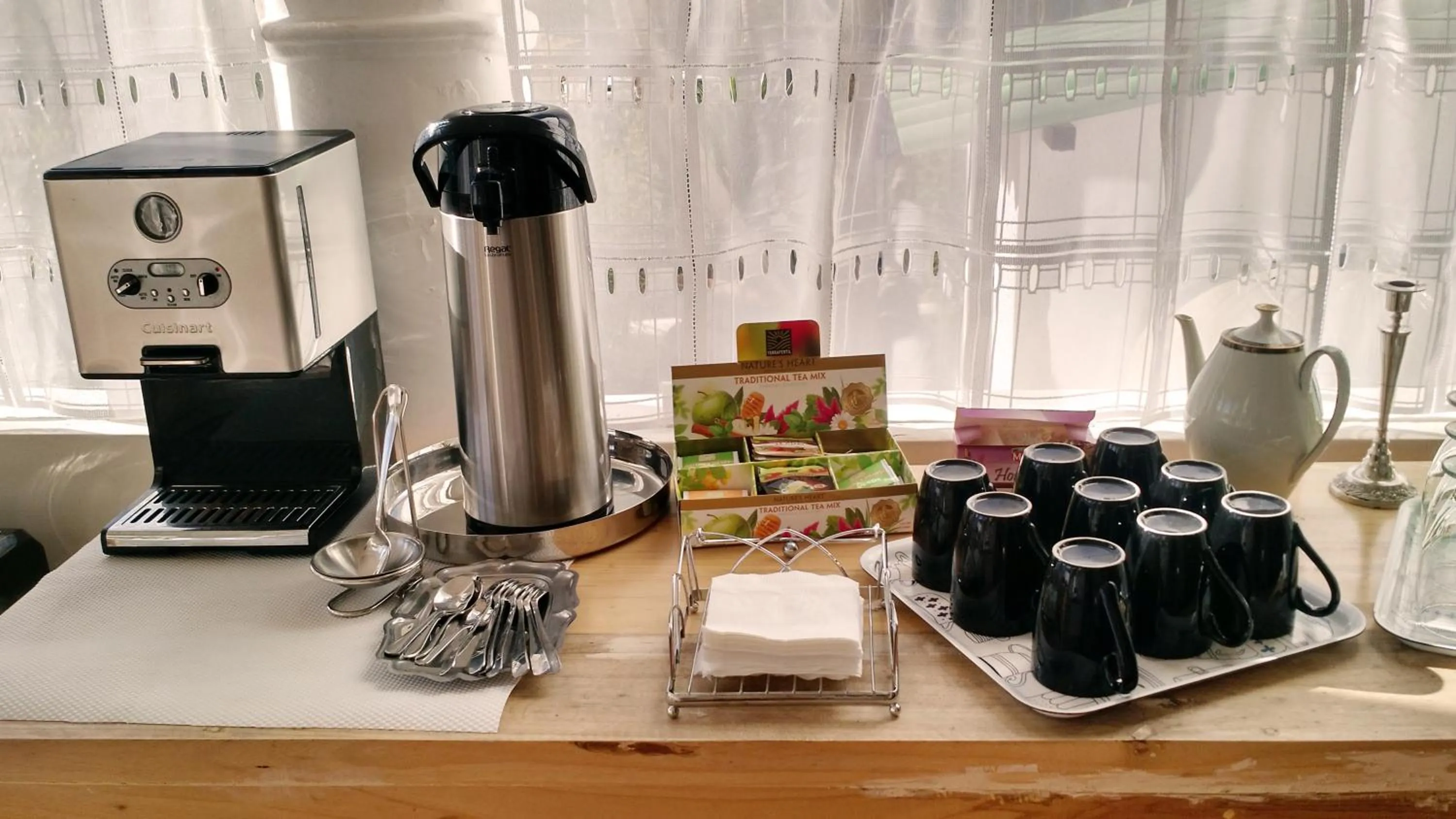 Food and drinks in La Coupole Hotel