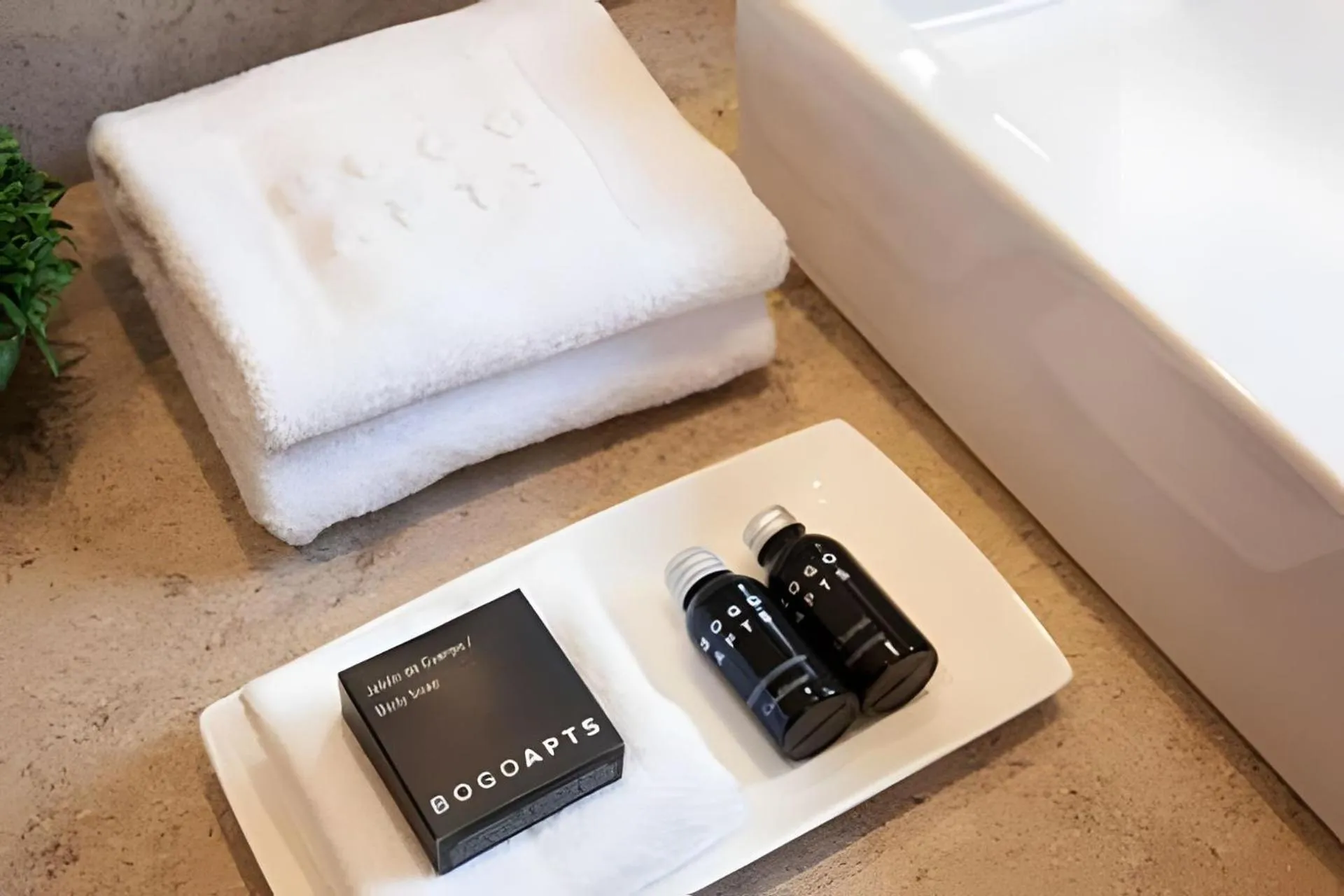 Toilet, Bed in Attik Luxury Apts