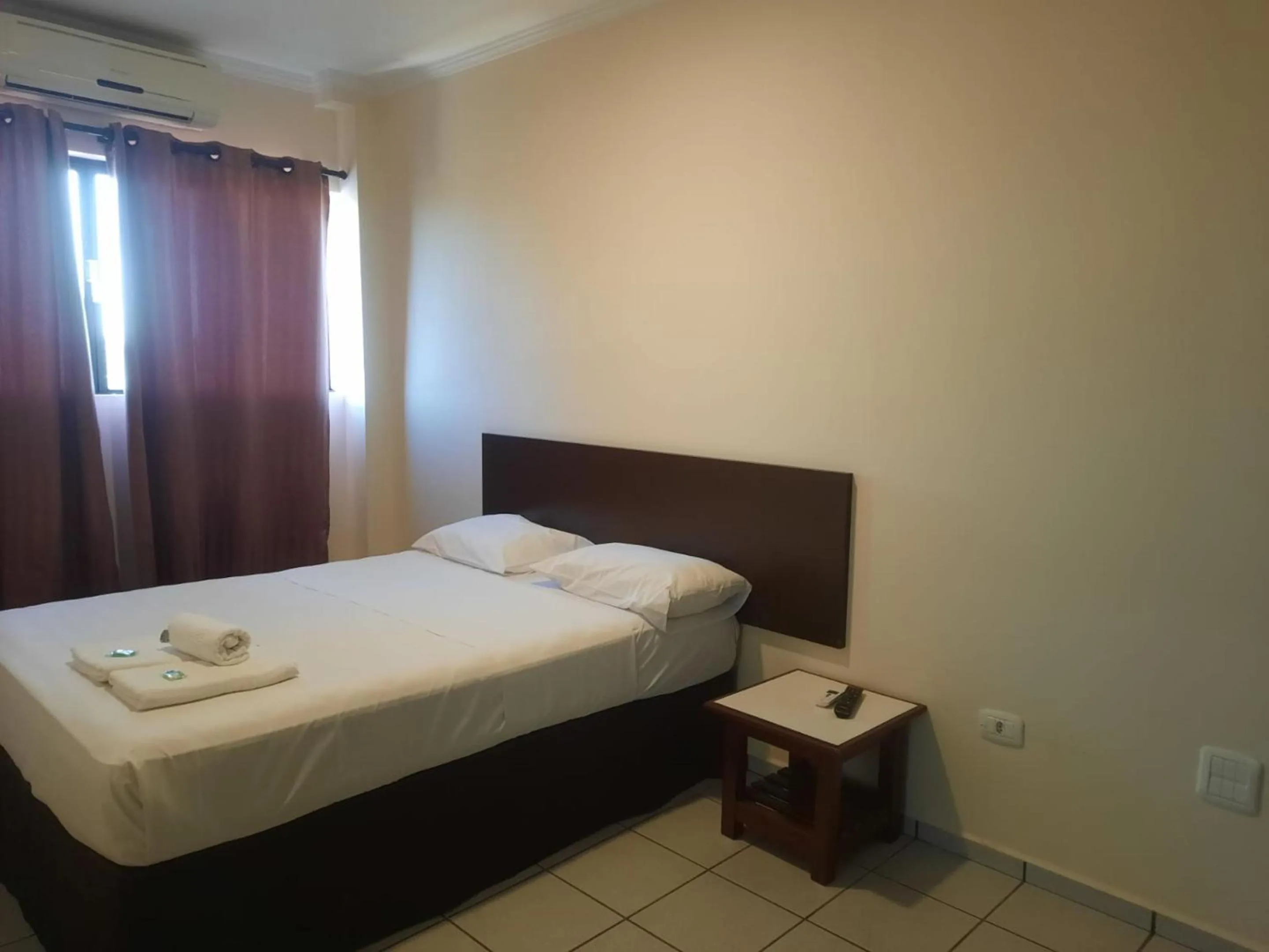 Bedroom, Bed in Smart Cataratas Hotel