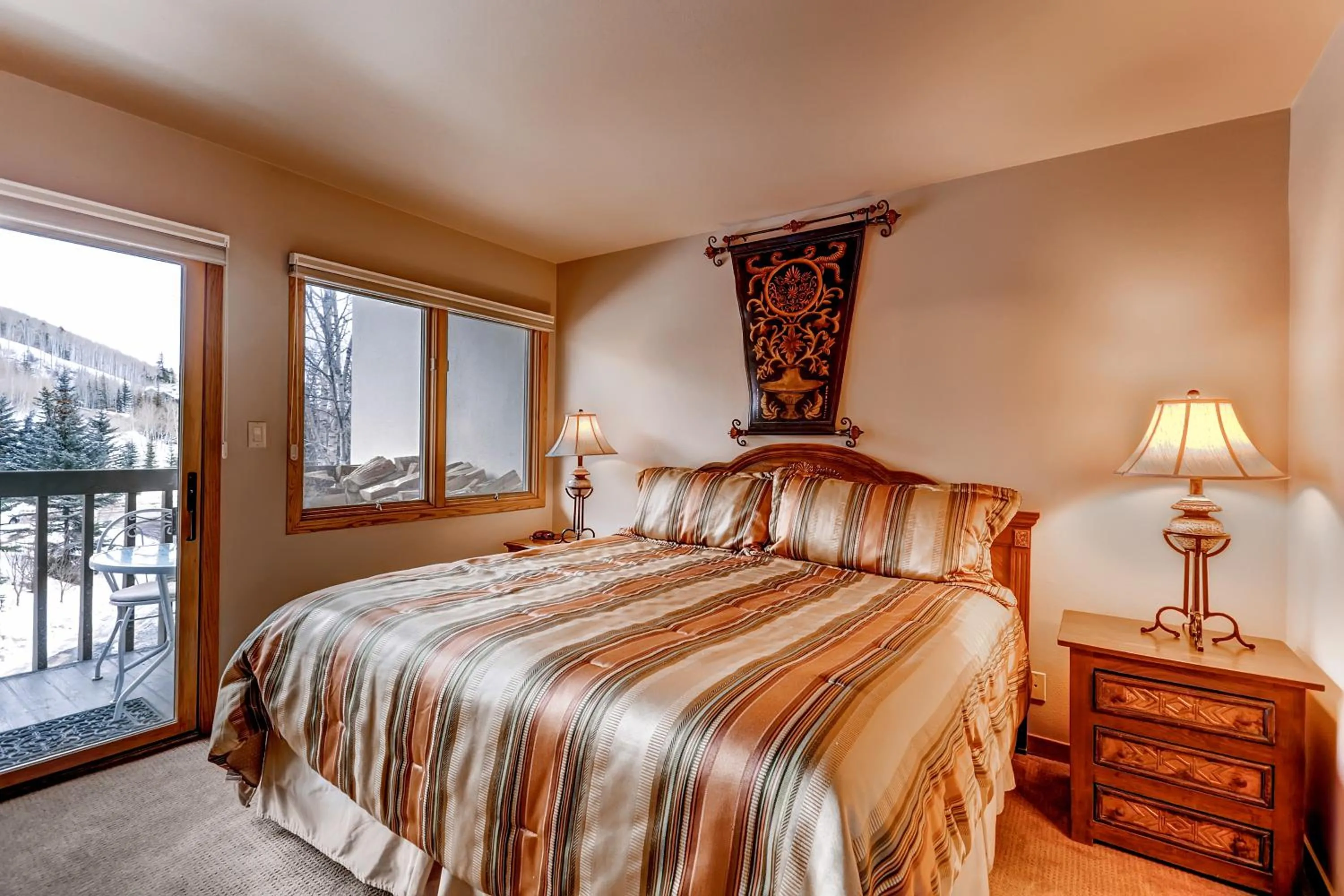 Bedroom, Bed in Townsend Place, A Vail Resorts Property