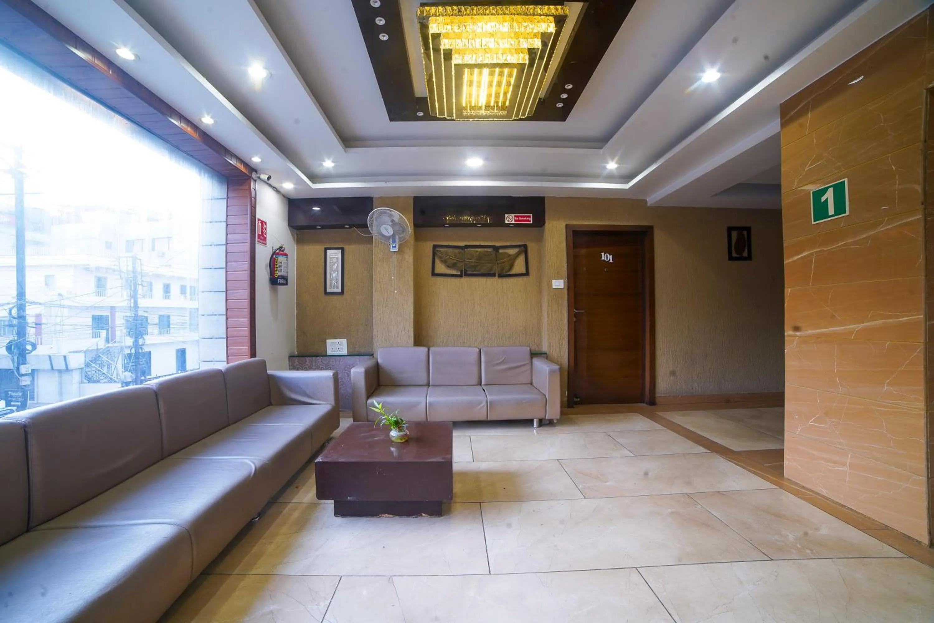 Hotel Johri Regency