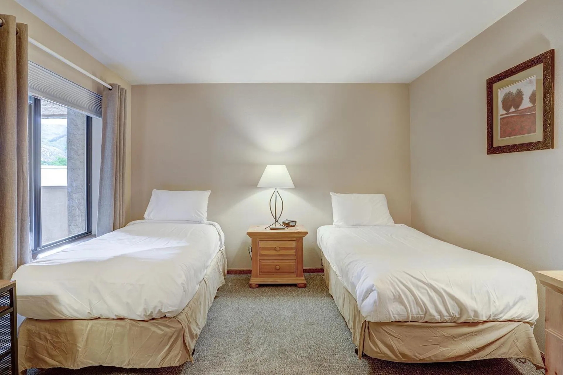 Bed in Seasons at Avon