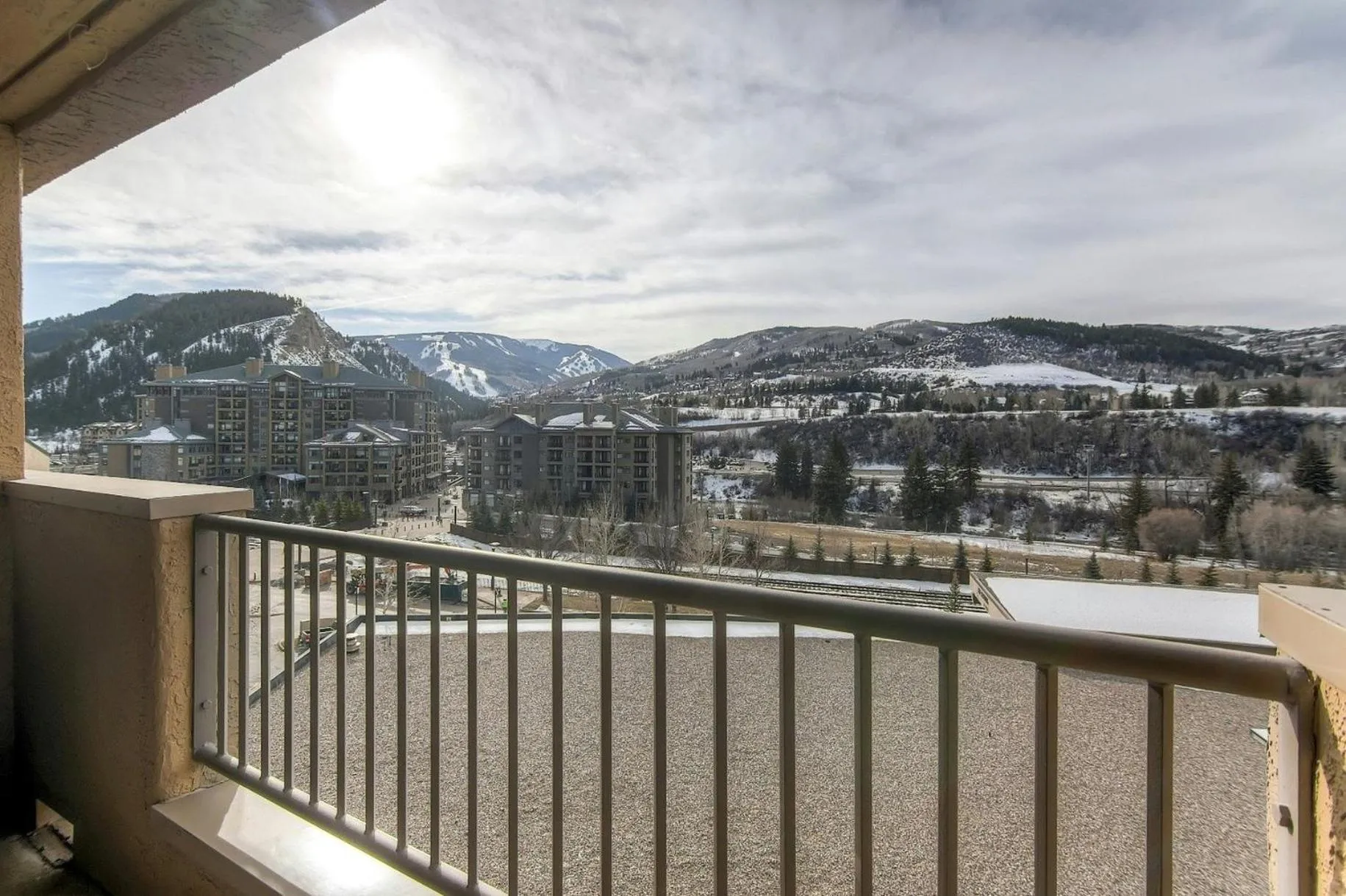 Balcony/Terrace in Seasons at Avon, A Vail Resorts Property