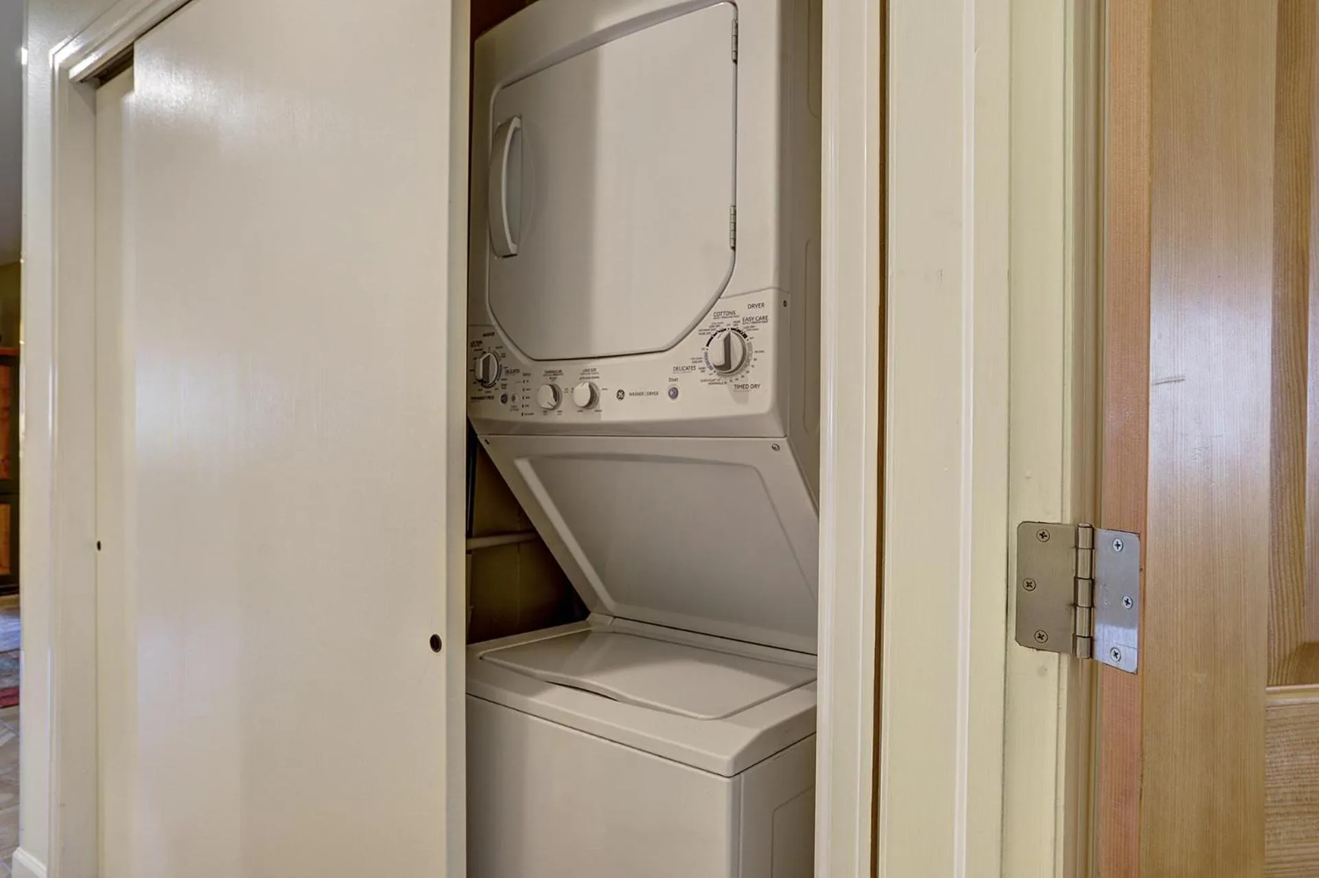 washing machine in Seasons at Avon