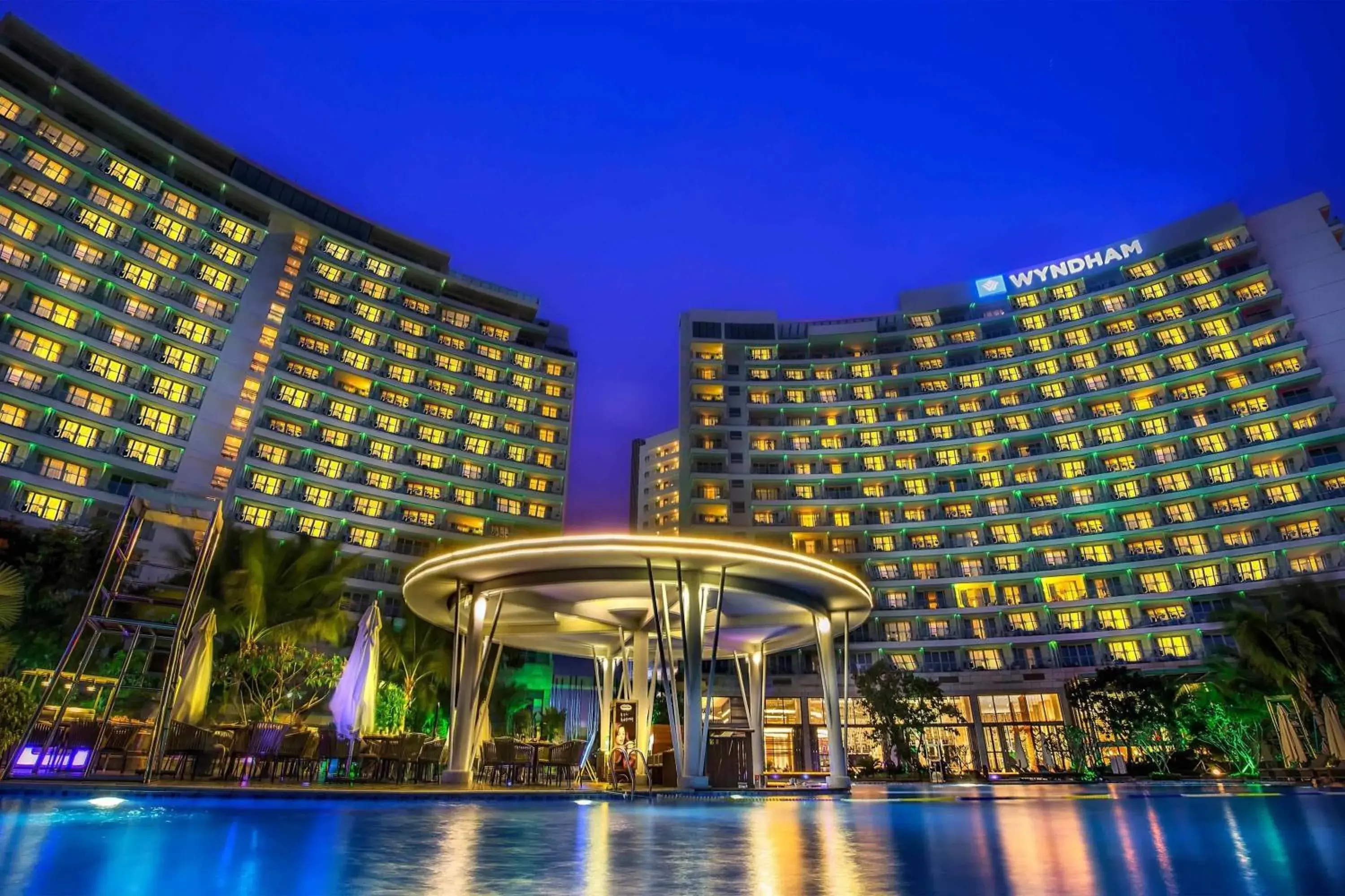 Property building in Wyndham Sanya Bay Property building in Wyndham Sanya Bay