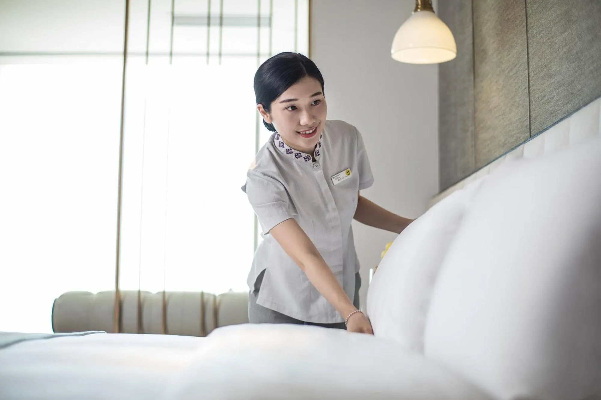 Staff, Bed in Wyndham Sanya Bay