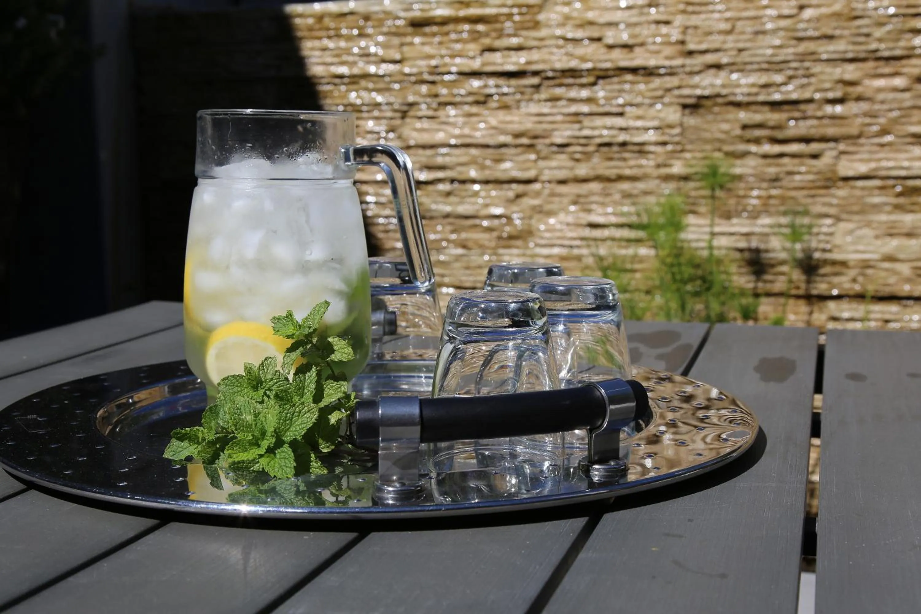 Drinks in DysArt Boutique Hotel - Solar Power