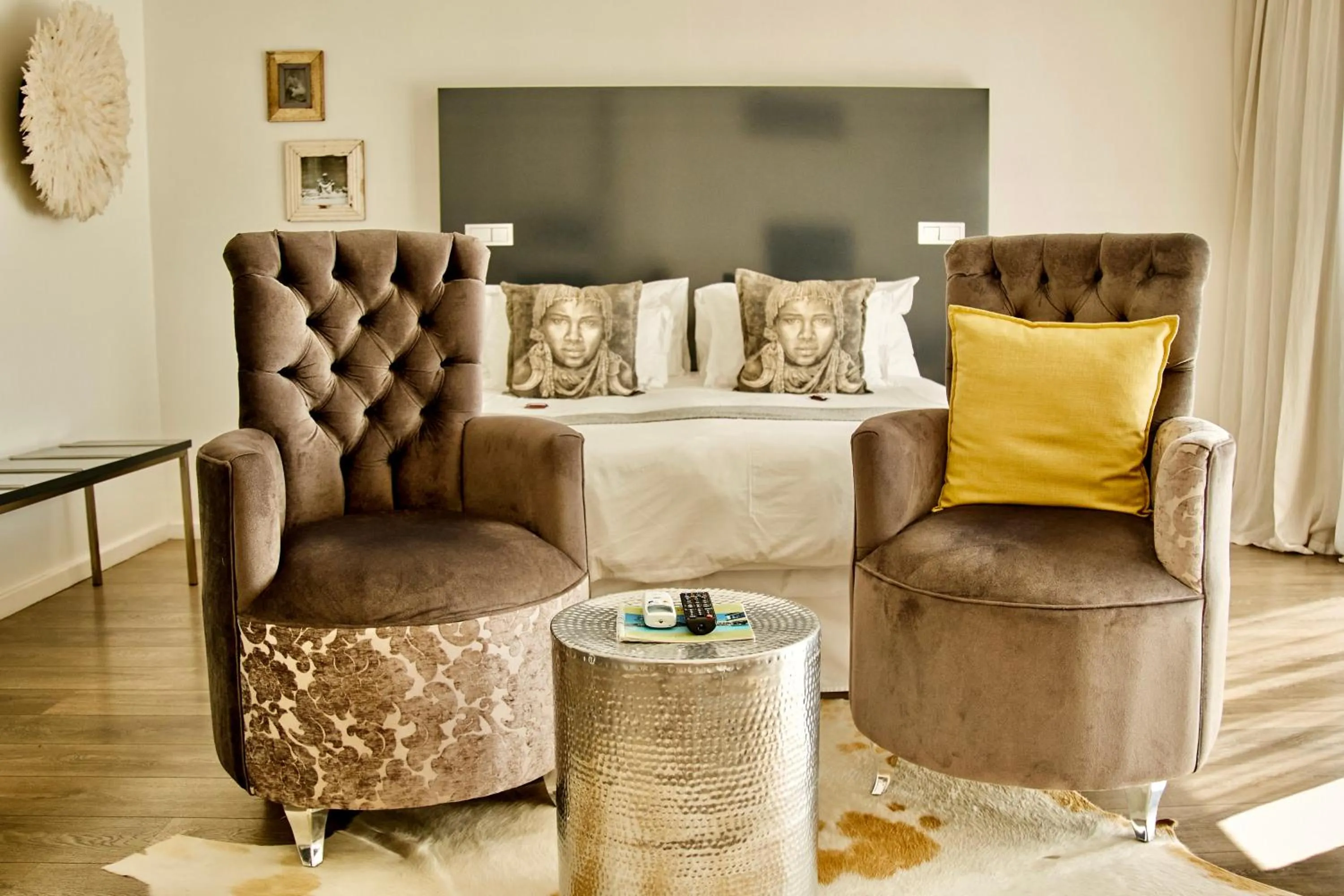 Photo of the whole room in DysArt Boutique Hotel - Solar Power