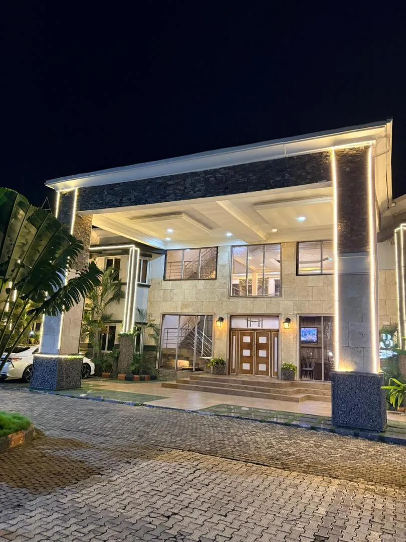 Brava Hotel