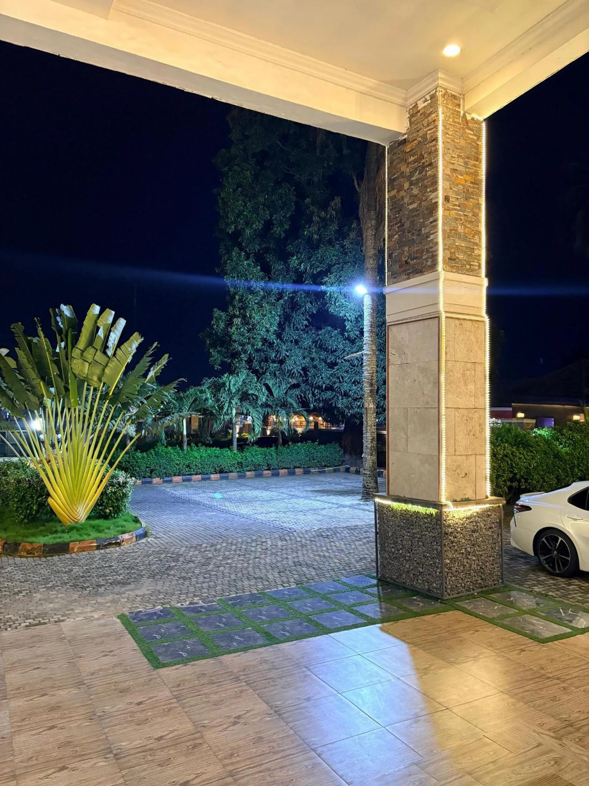 Brava Hotel