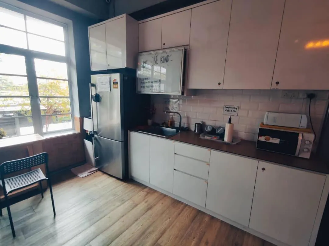 Seating area in BEAT. Capsule Hostel @ Boat Quay