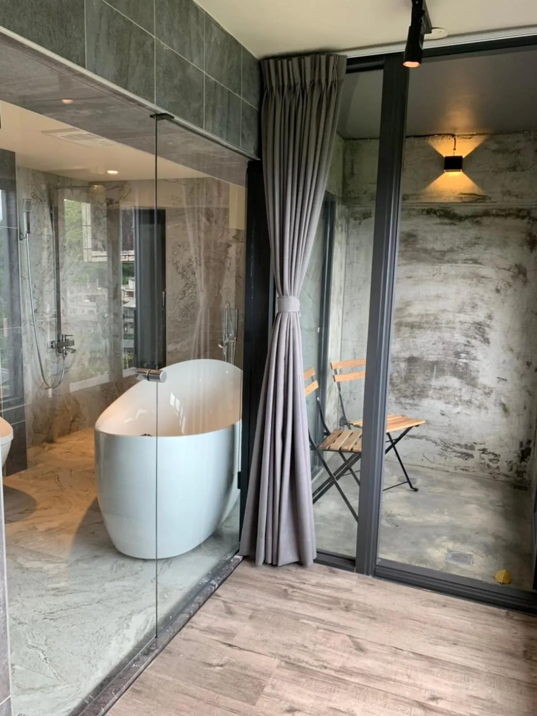 Shower in Something Easy Inn