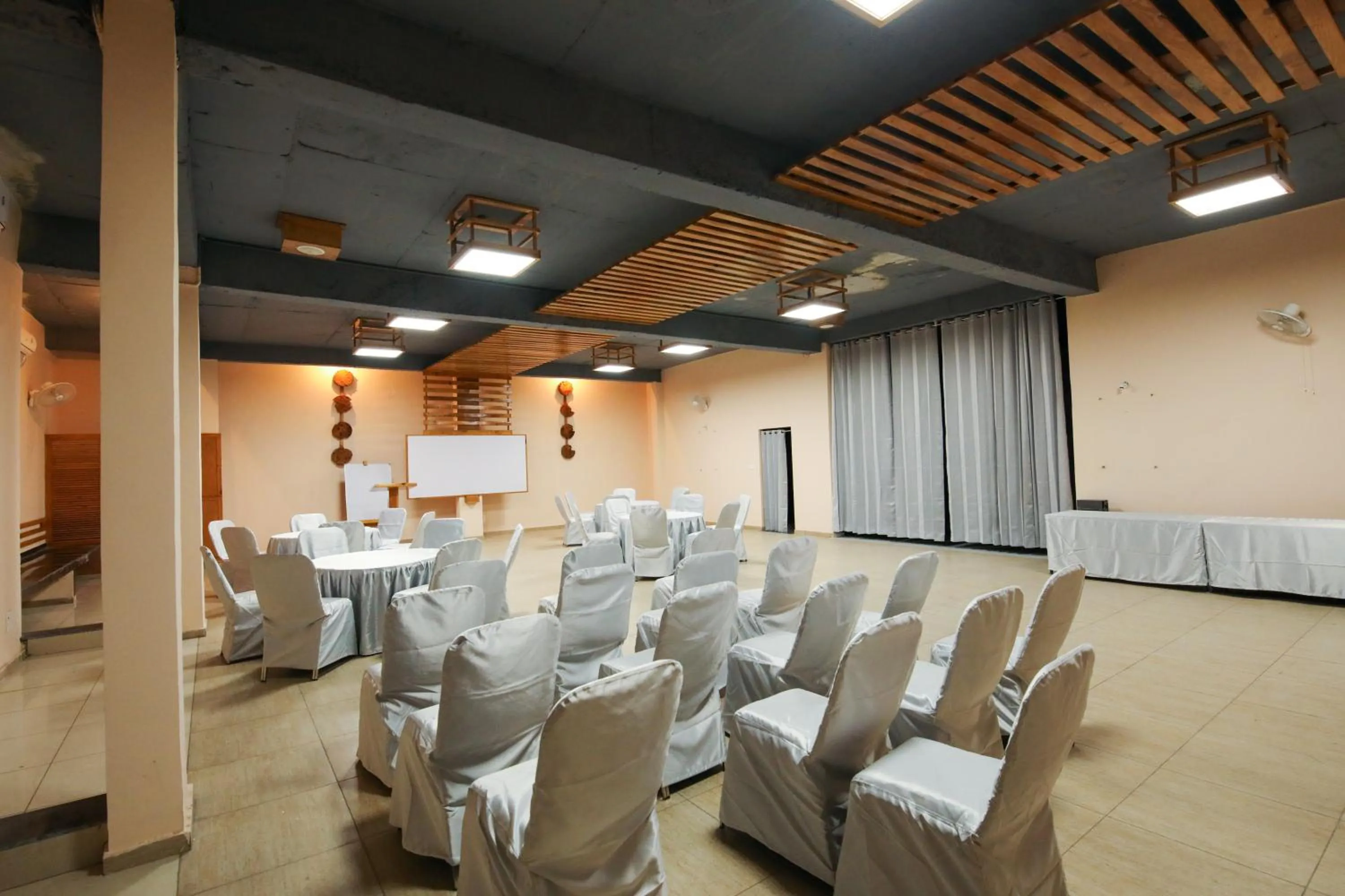 Meeting/conference room in LaTigre Resort