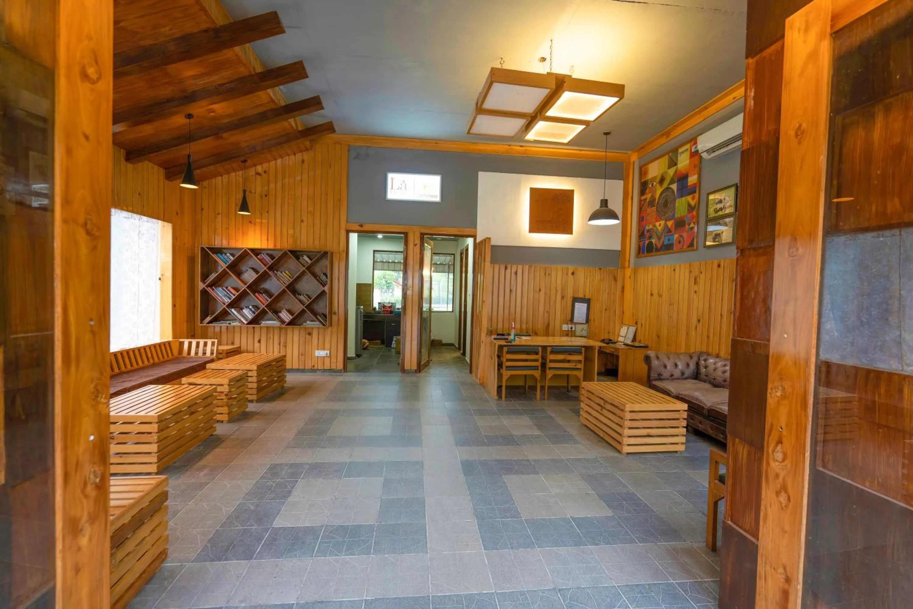 Living room, Bed in LaTigre Resort