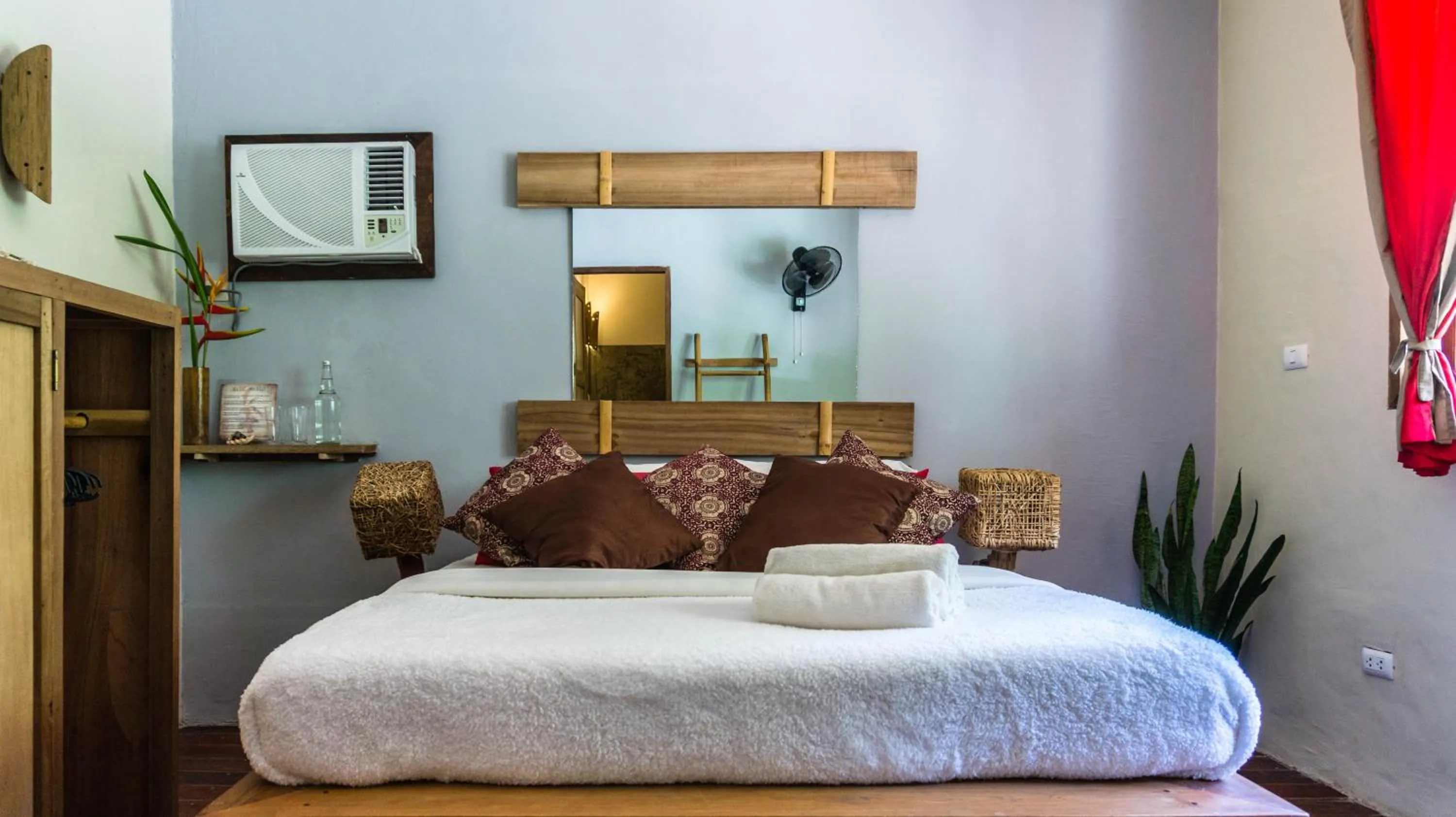 Bed in Happiness Boutique Resort El Nido