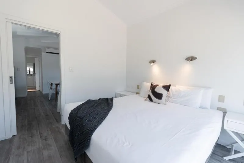 Bedroom, Bed in Adelaide Caravan Park - Aspen Holiday Parks