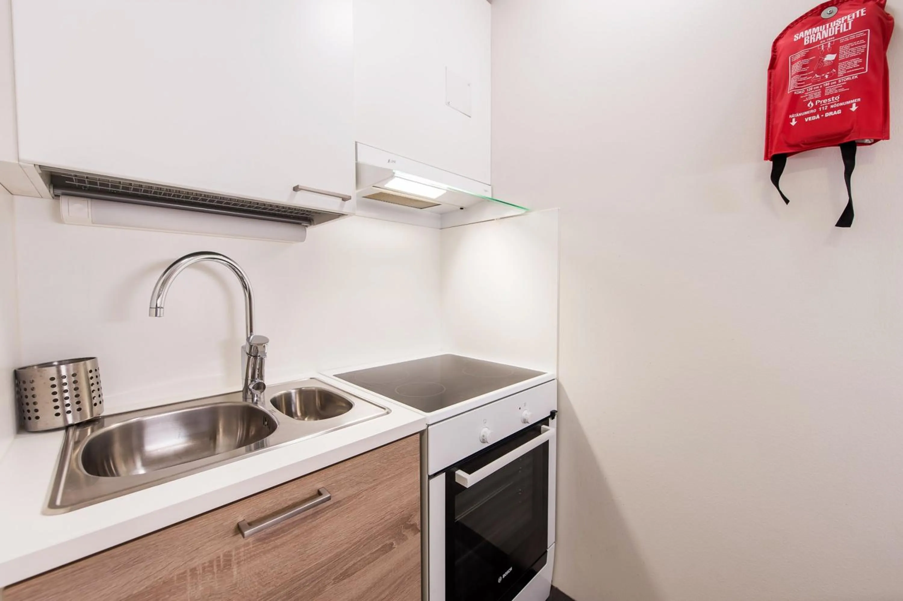 kitchen in Forenom Aparthotel Espoo Leppävaara