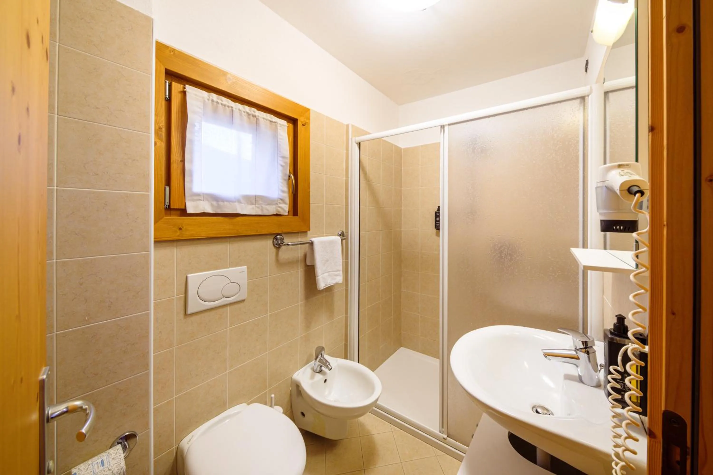 Shower in Hotel Ambassador Bormio