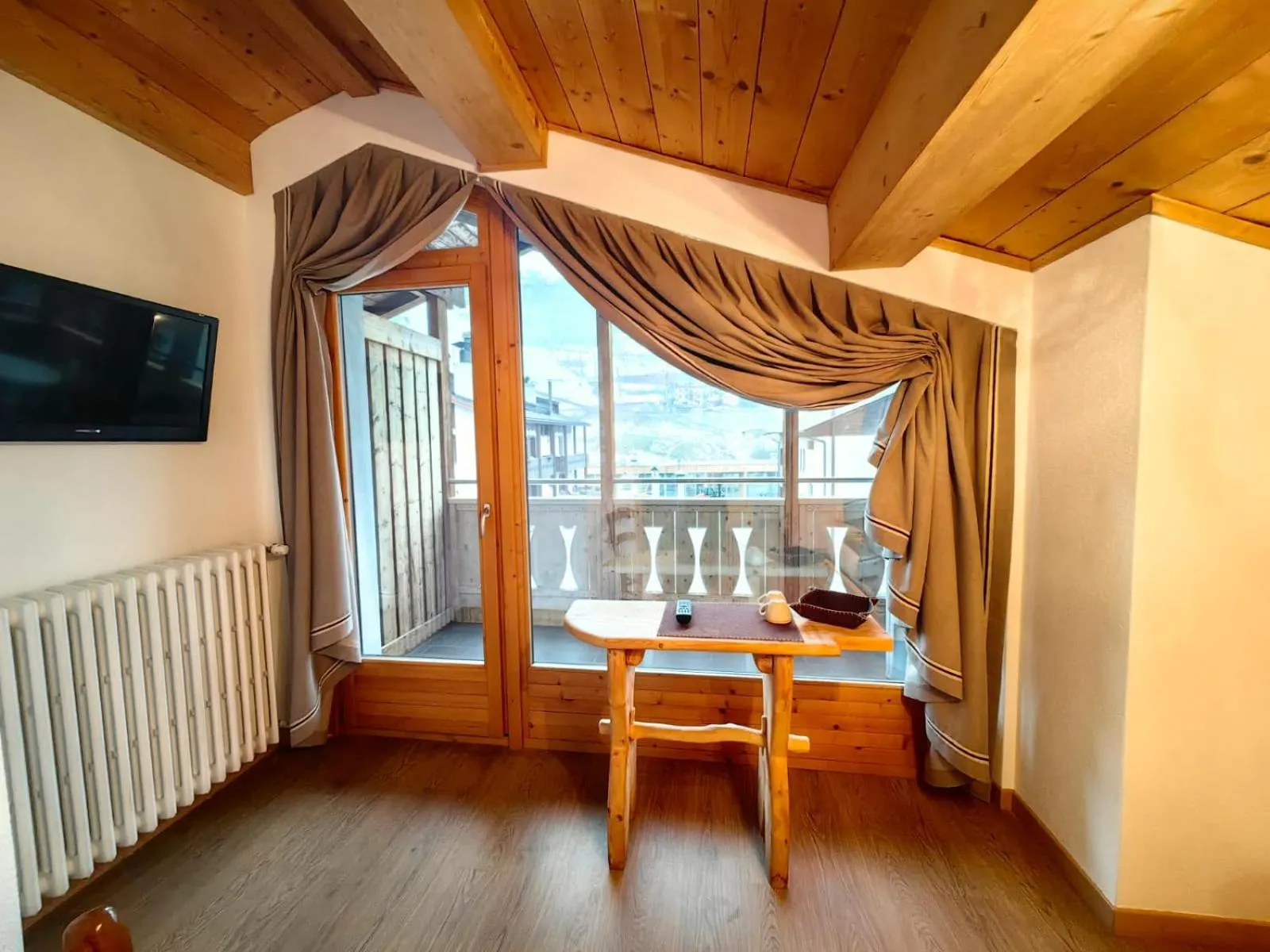 TV and multimedia in Hotel Ambassador Bormio
