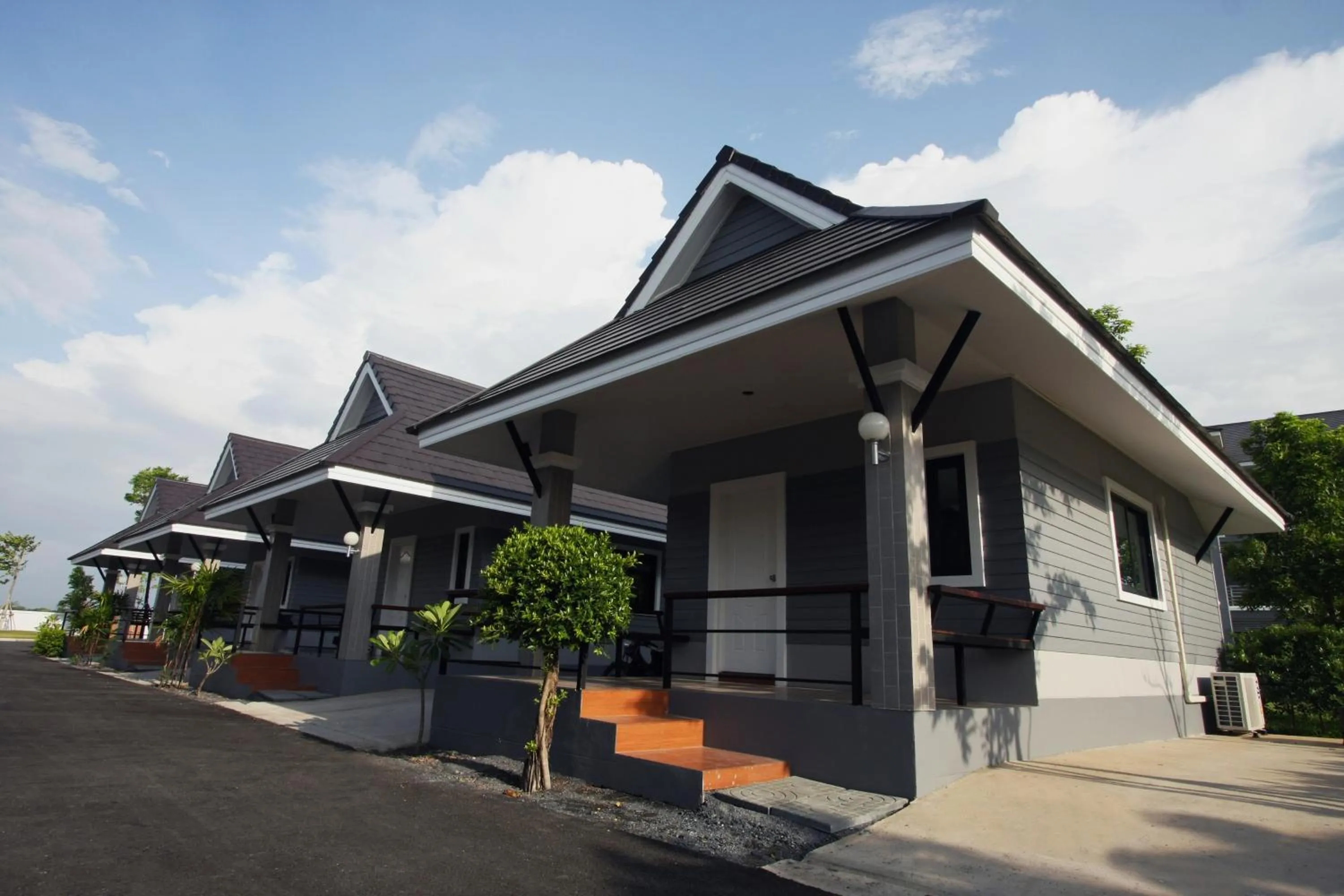 Property building in Rongsang Resort