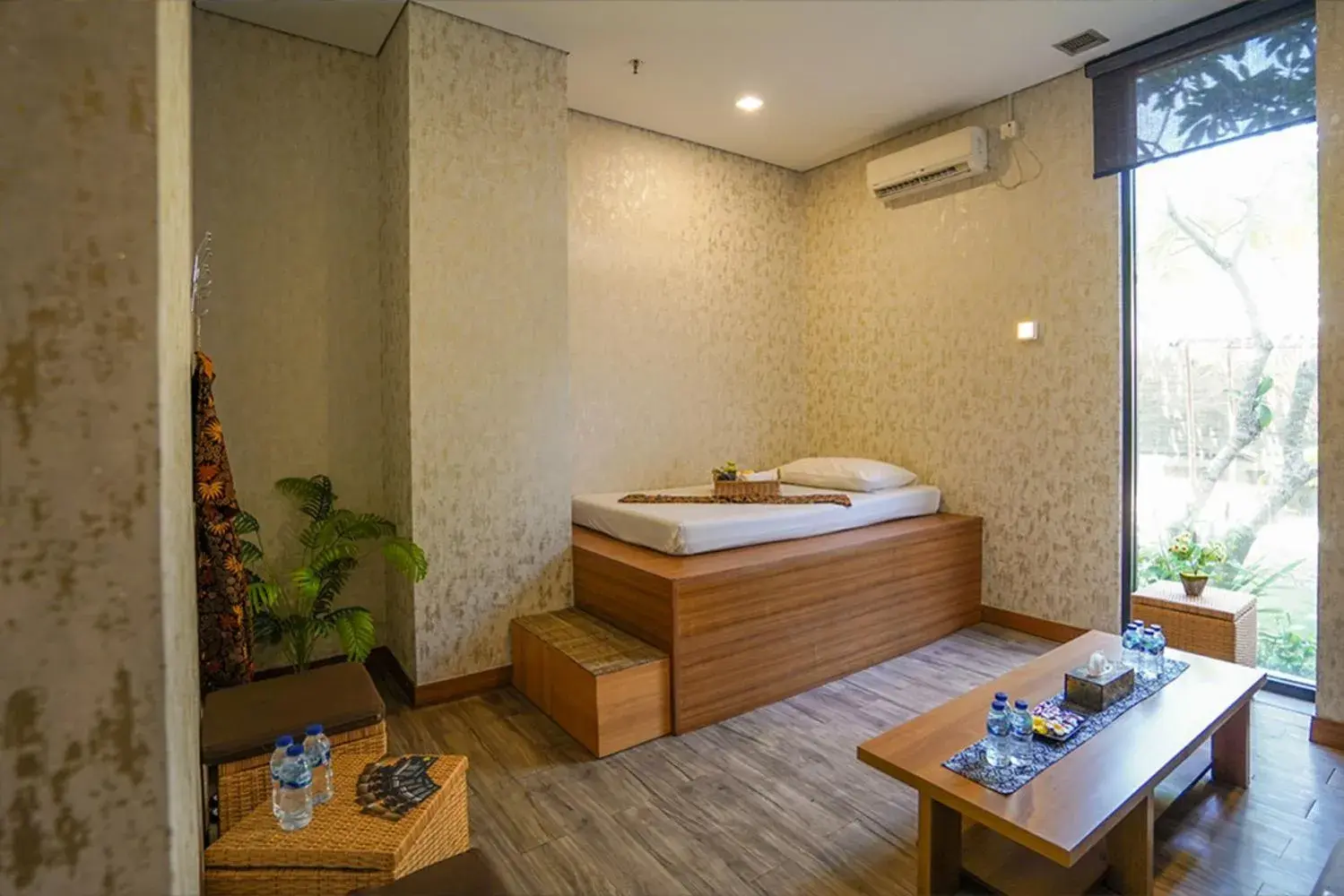 Massage, Bed in BATIQA Hotel Palembang Massage, Bed in BATIQA Hotel Palembang