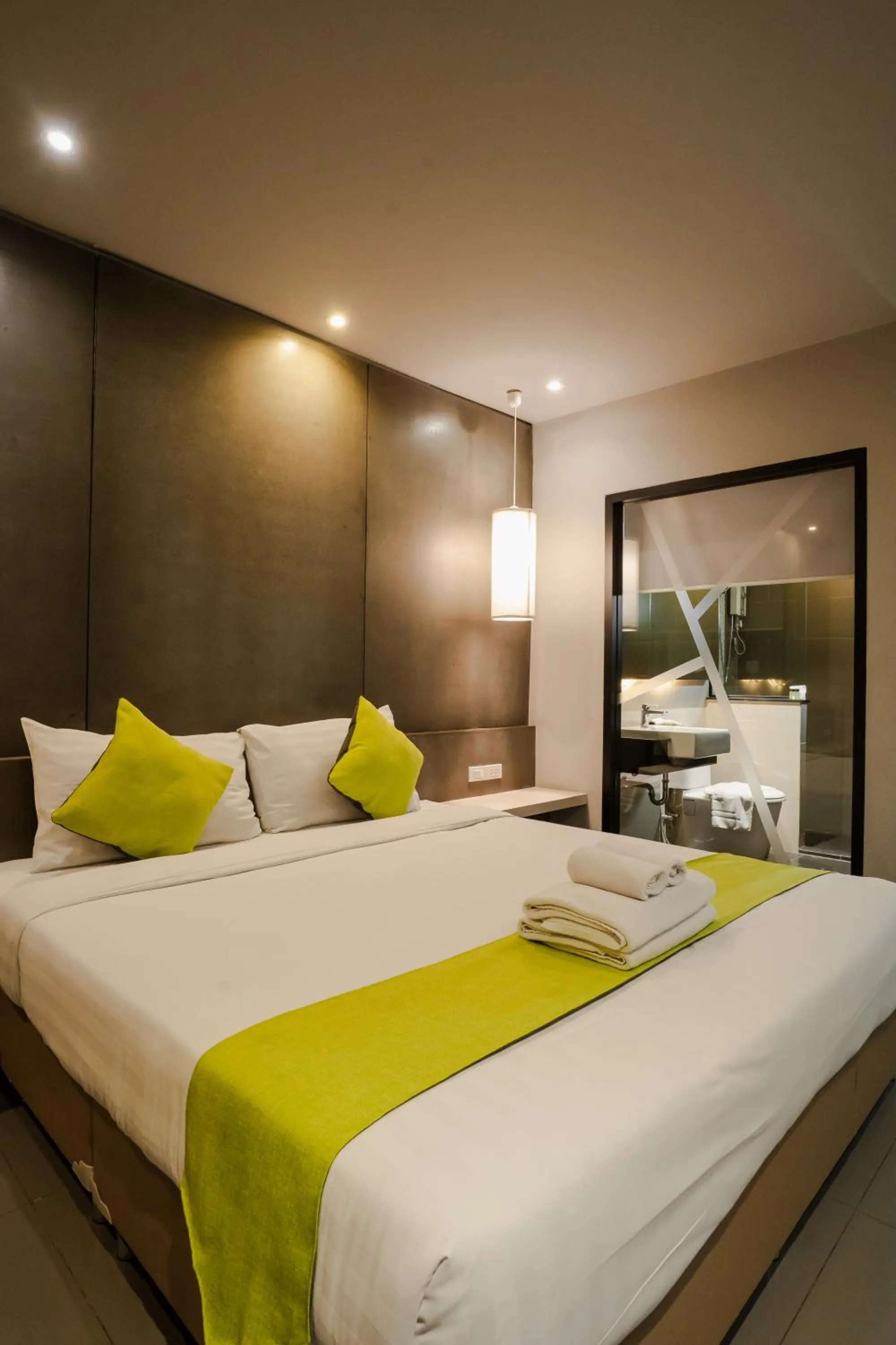 Bed in 3Season Hotel