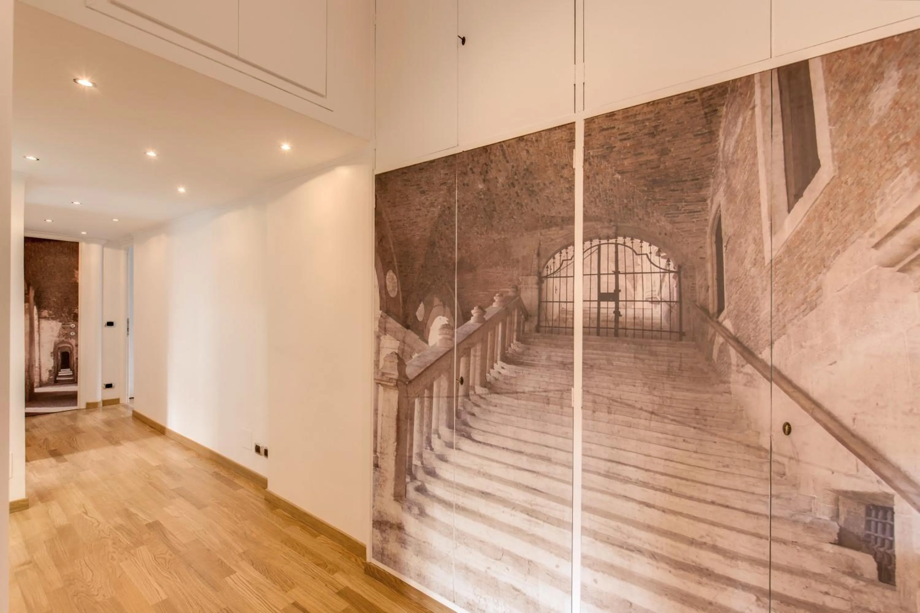 Decorative detail in M&L Apartment - Caracalla Holiday